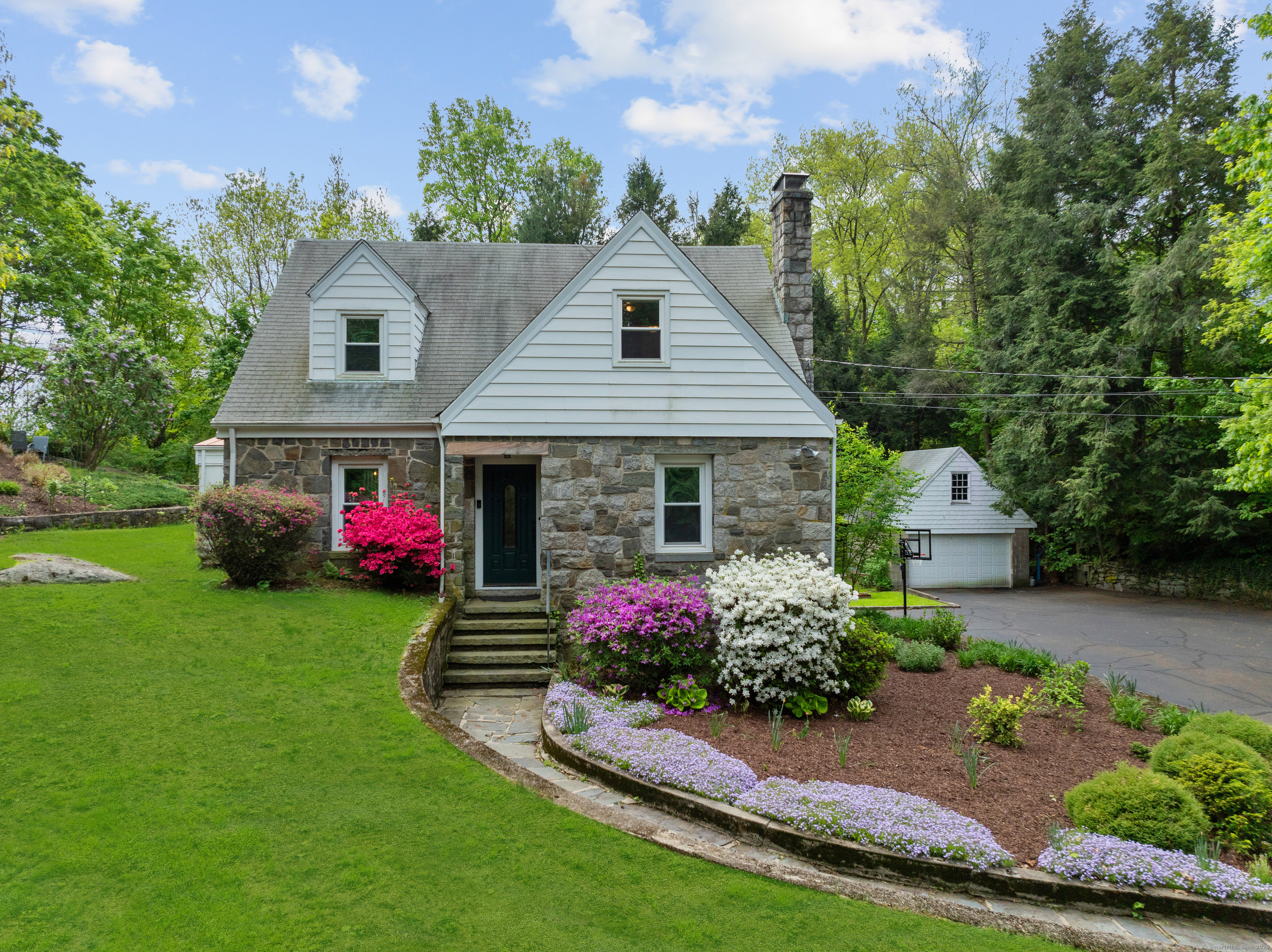 7 Scribner Heights