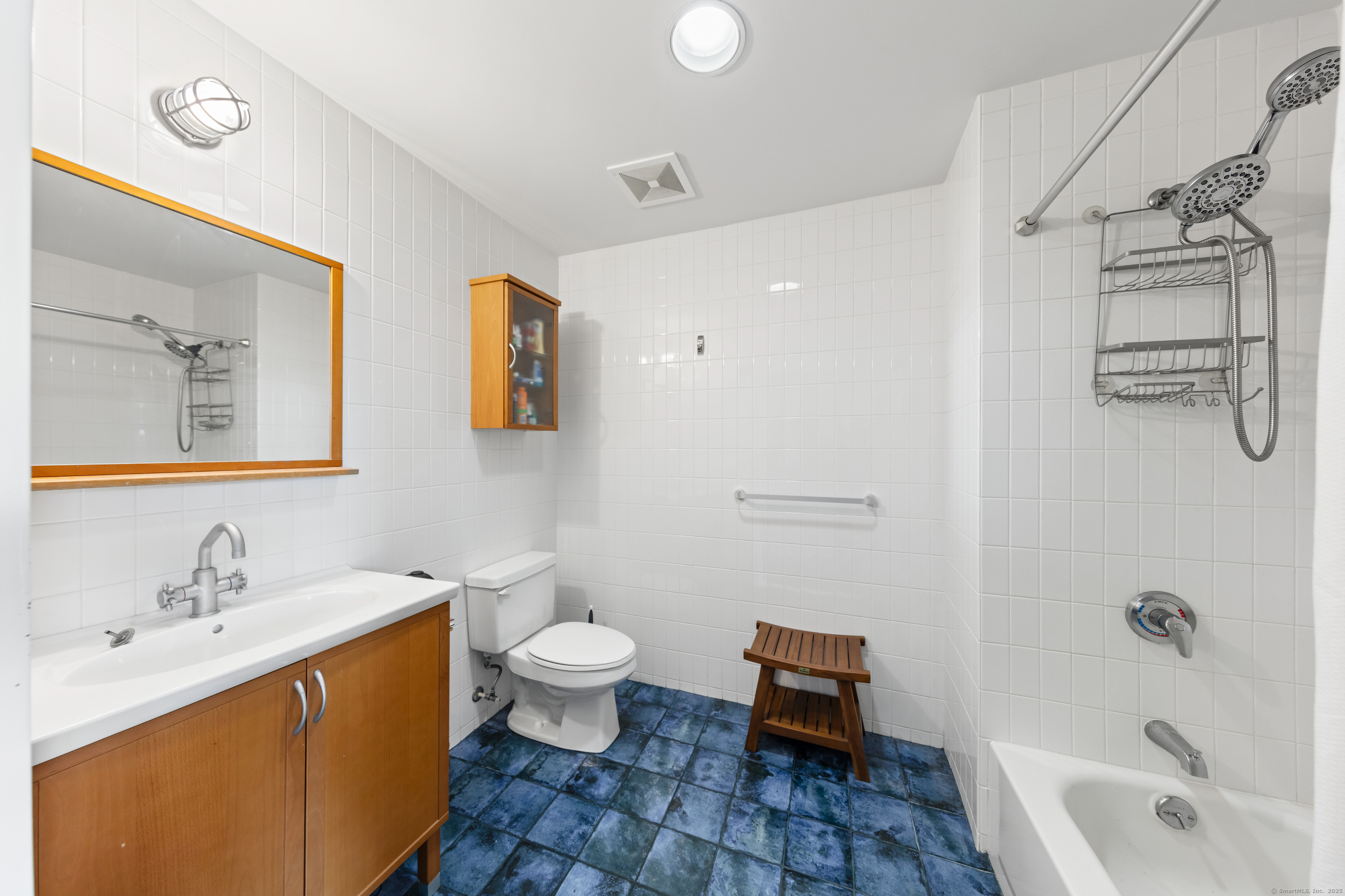 10 Ann Street APT 406