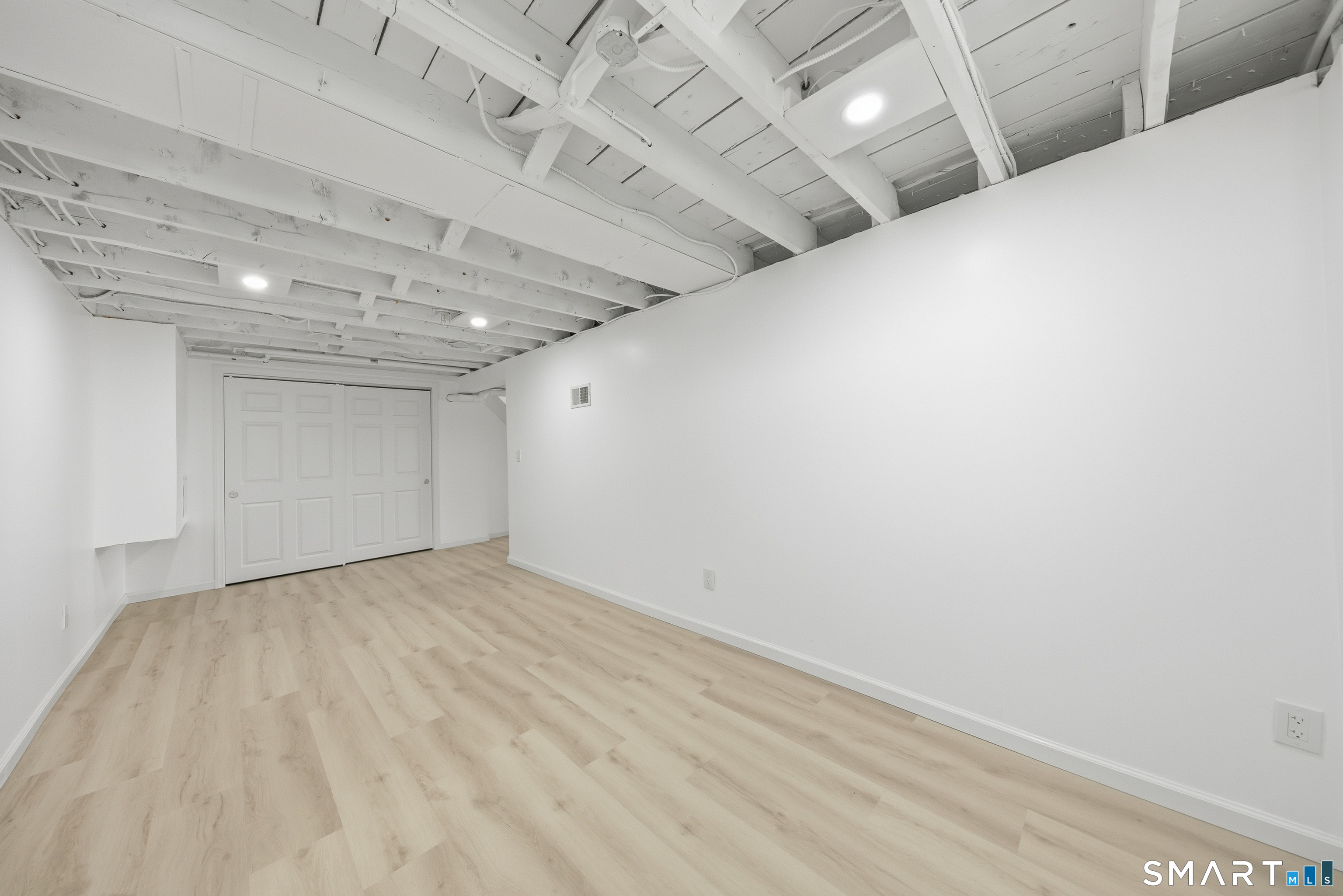 28 Silvermine Avenue