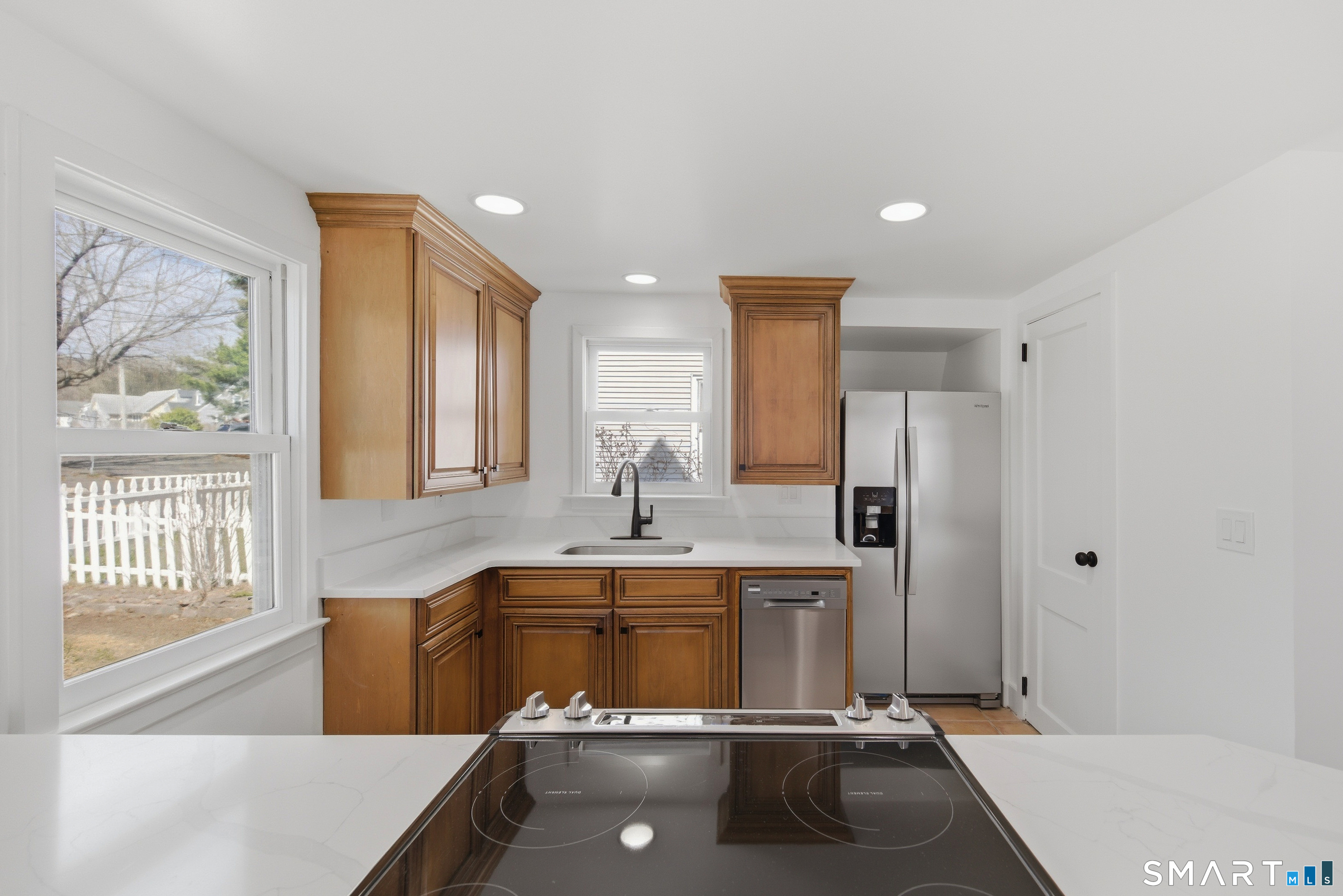 28 Silvermine Avenue