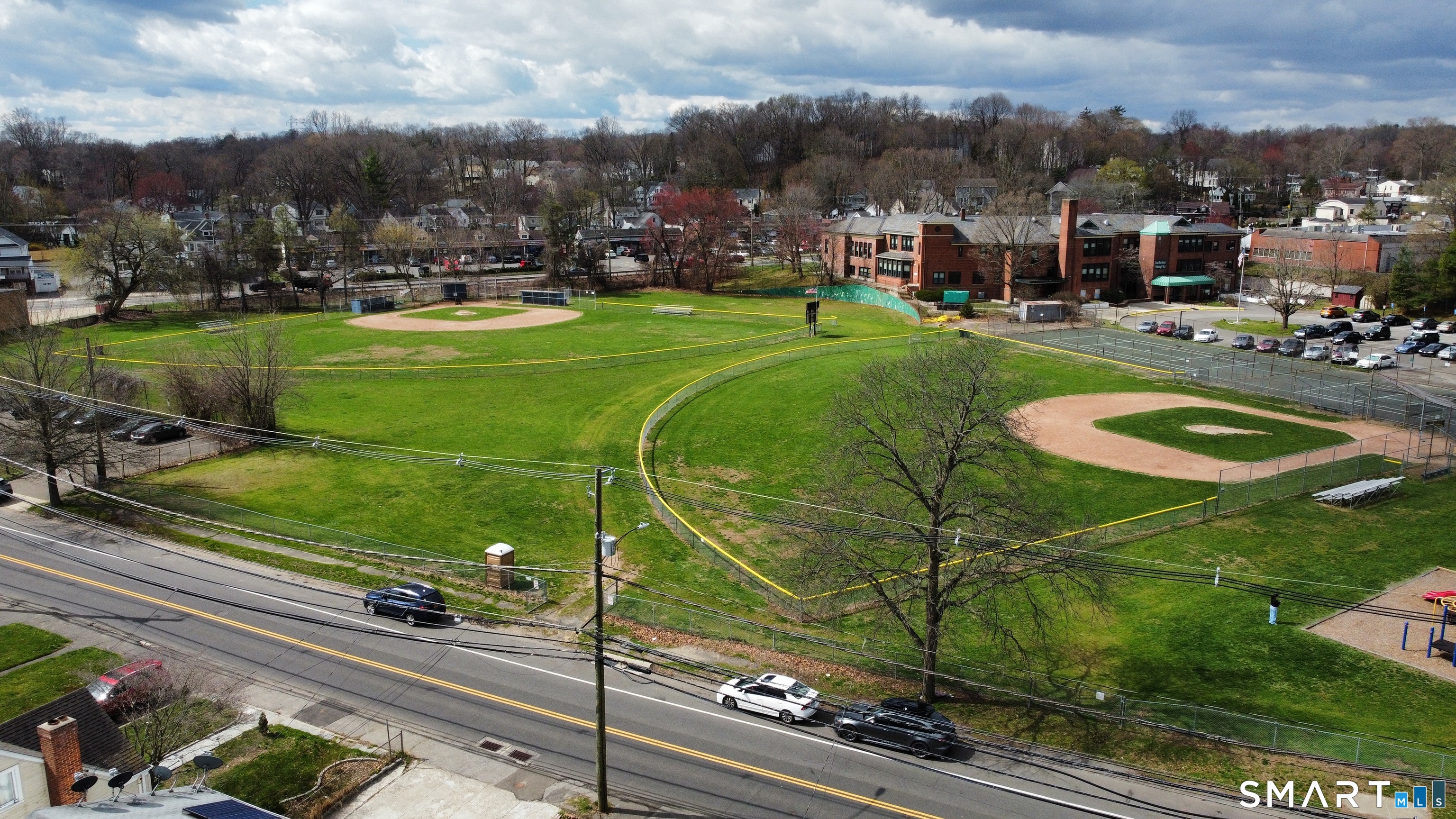 28 Silvermine Avenue