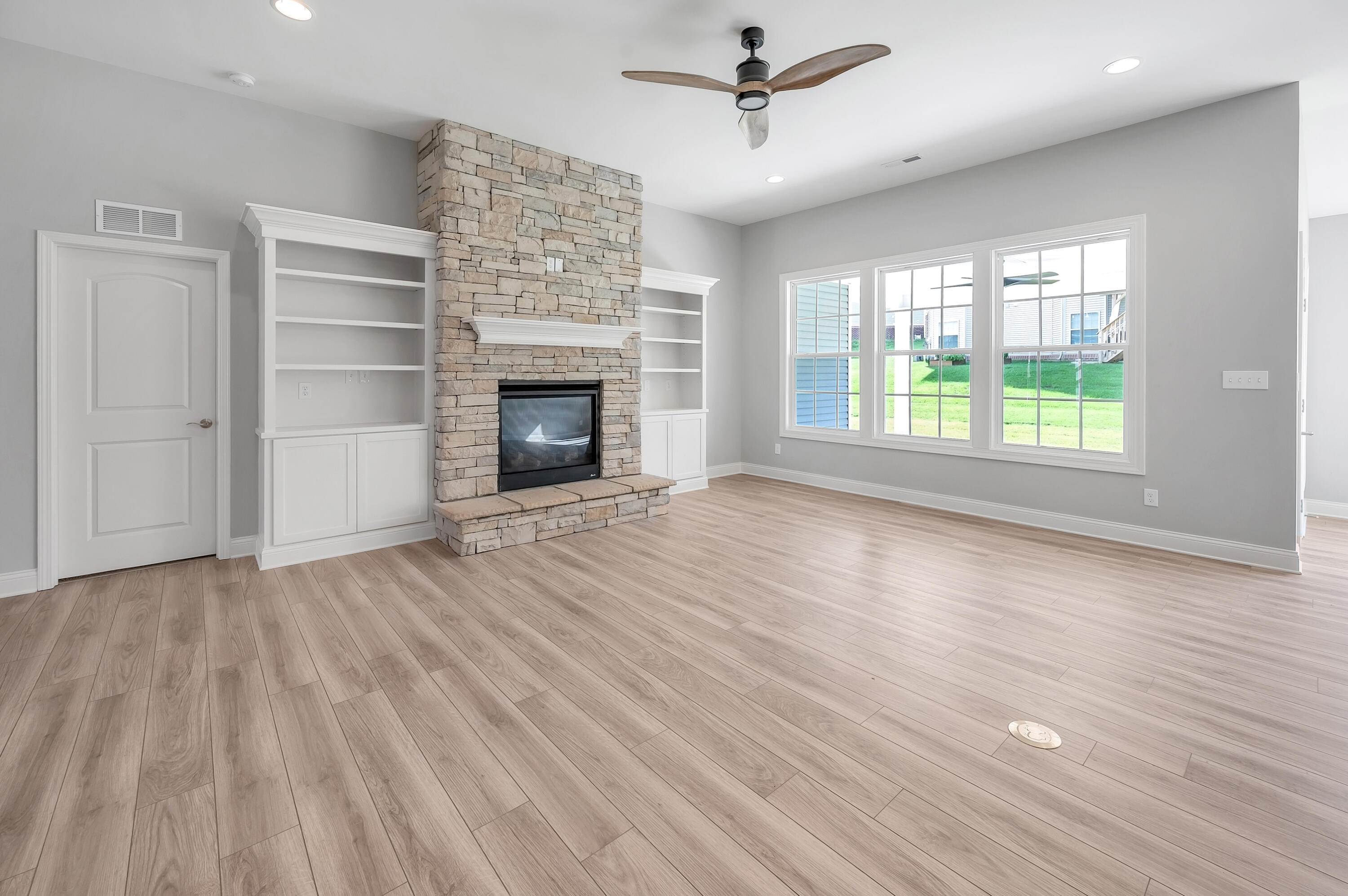 113 Blackthorn Drive