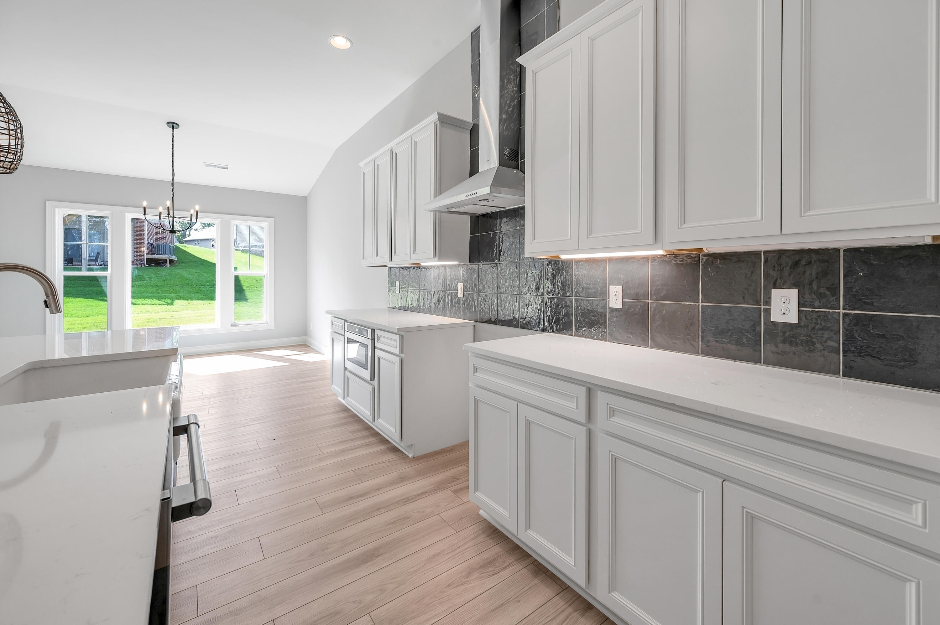 113 Blackthorn Drive