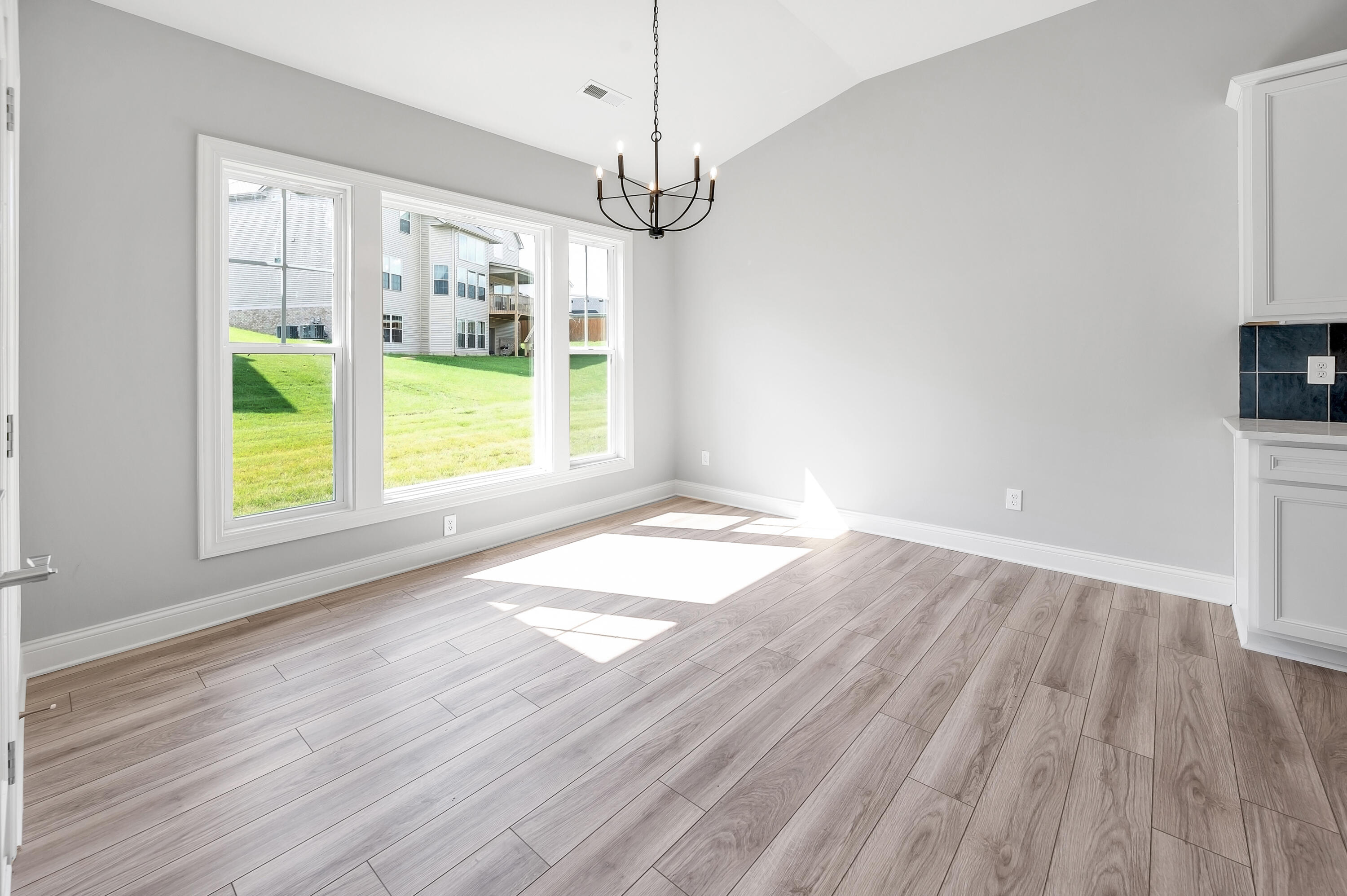 113 Blackthorn Drive