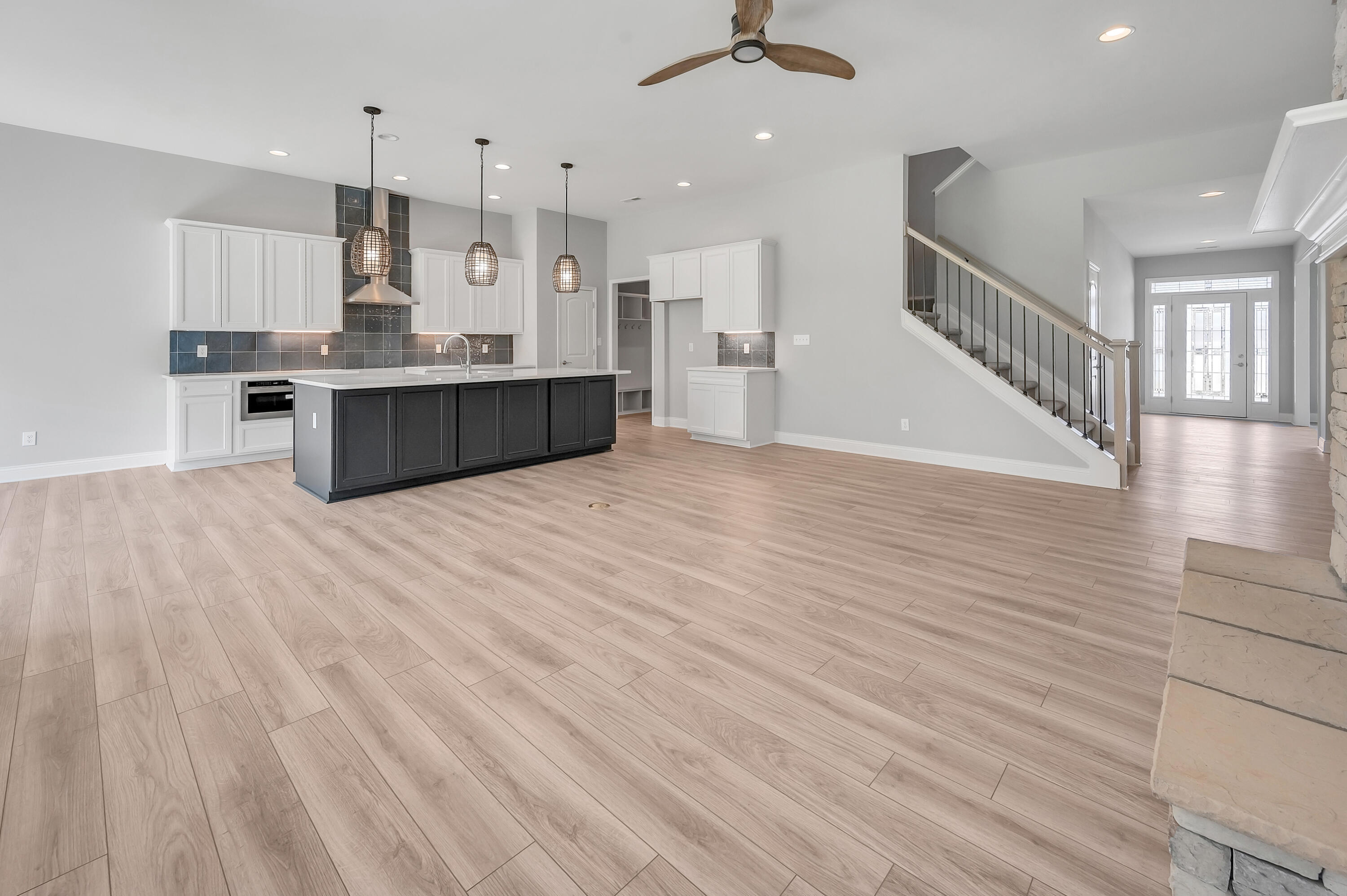 113 Blackthorn Drive