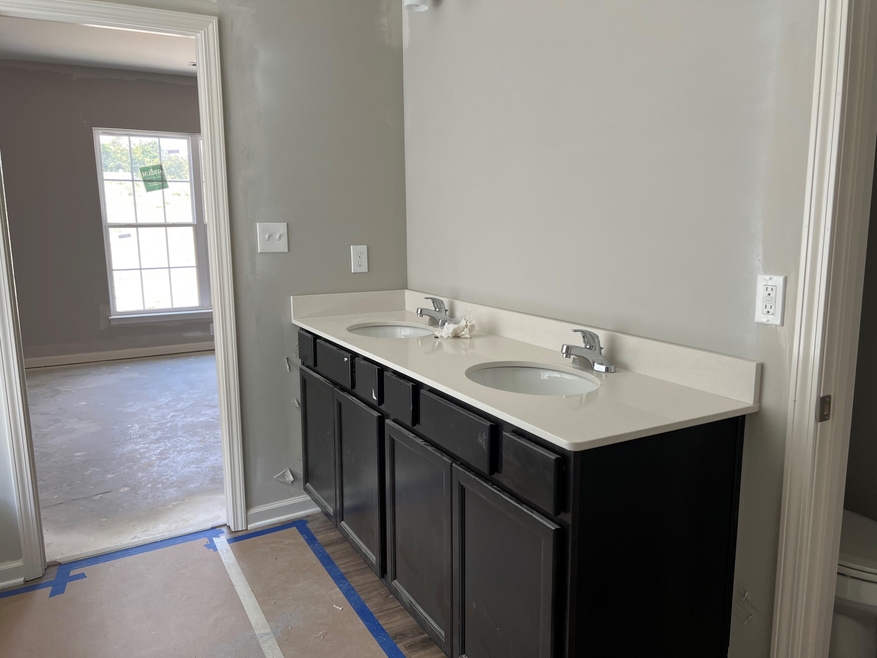 1533 Flemishbond Path