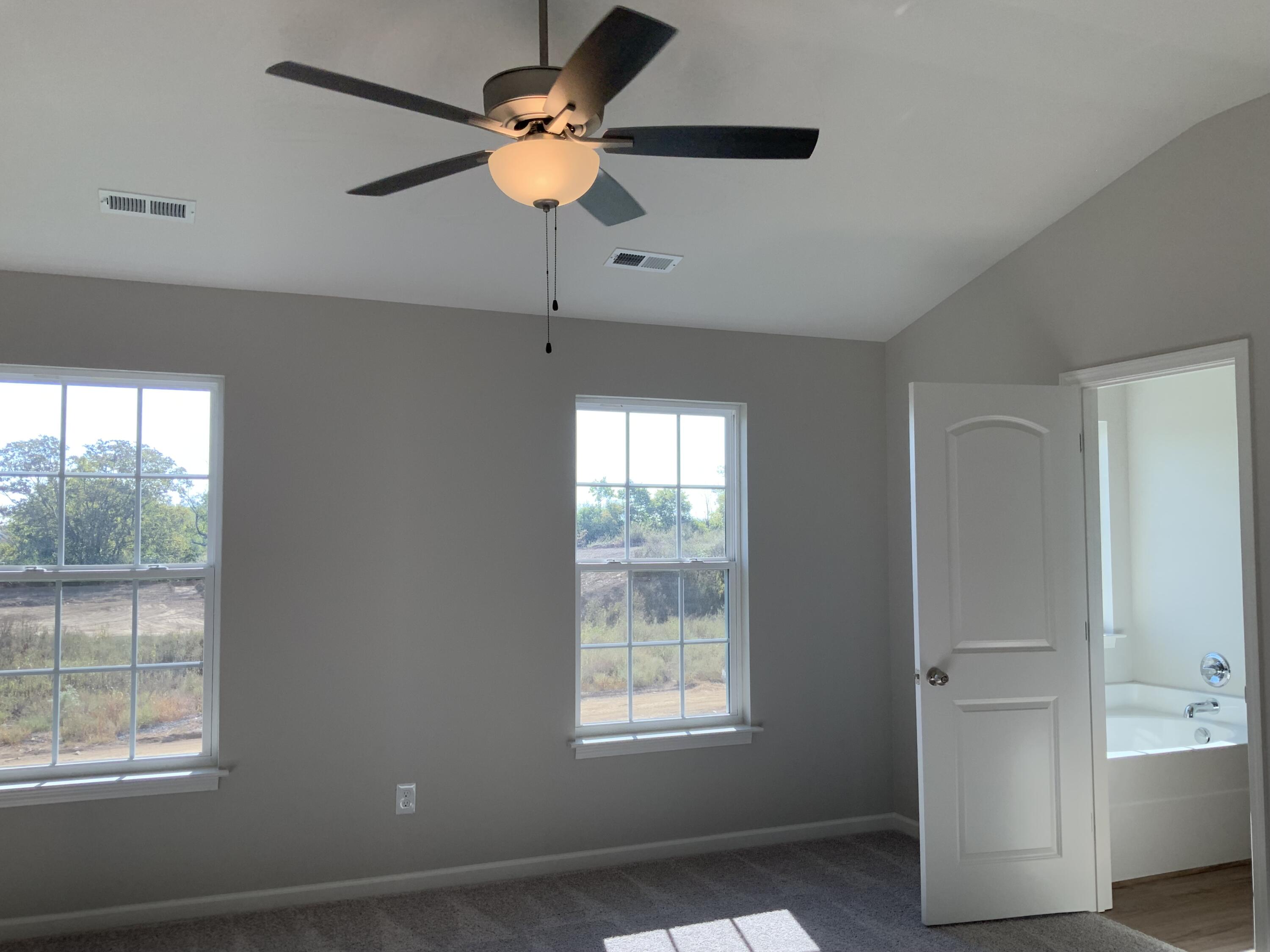 1144 Leanndra Park