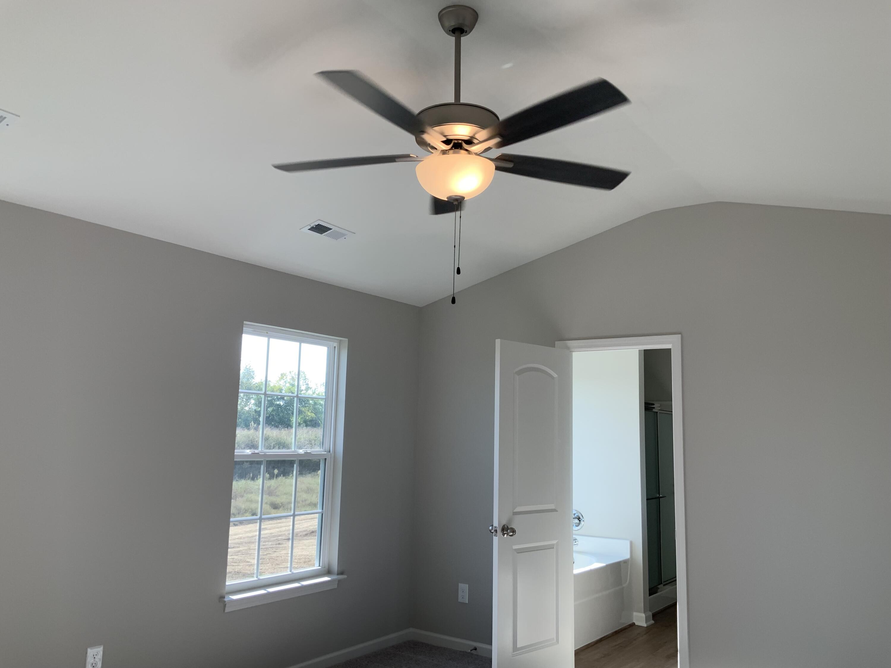1144 Leanndra Park