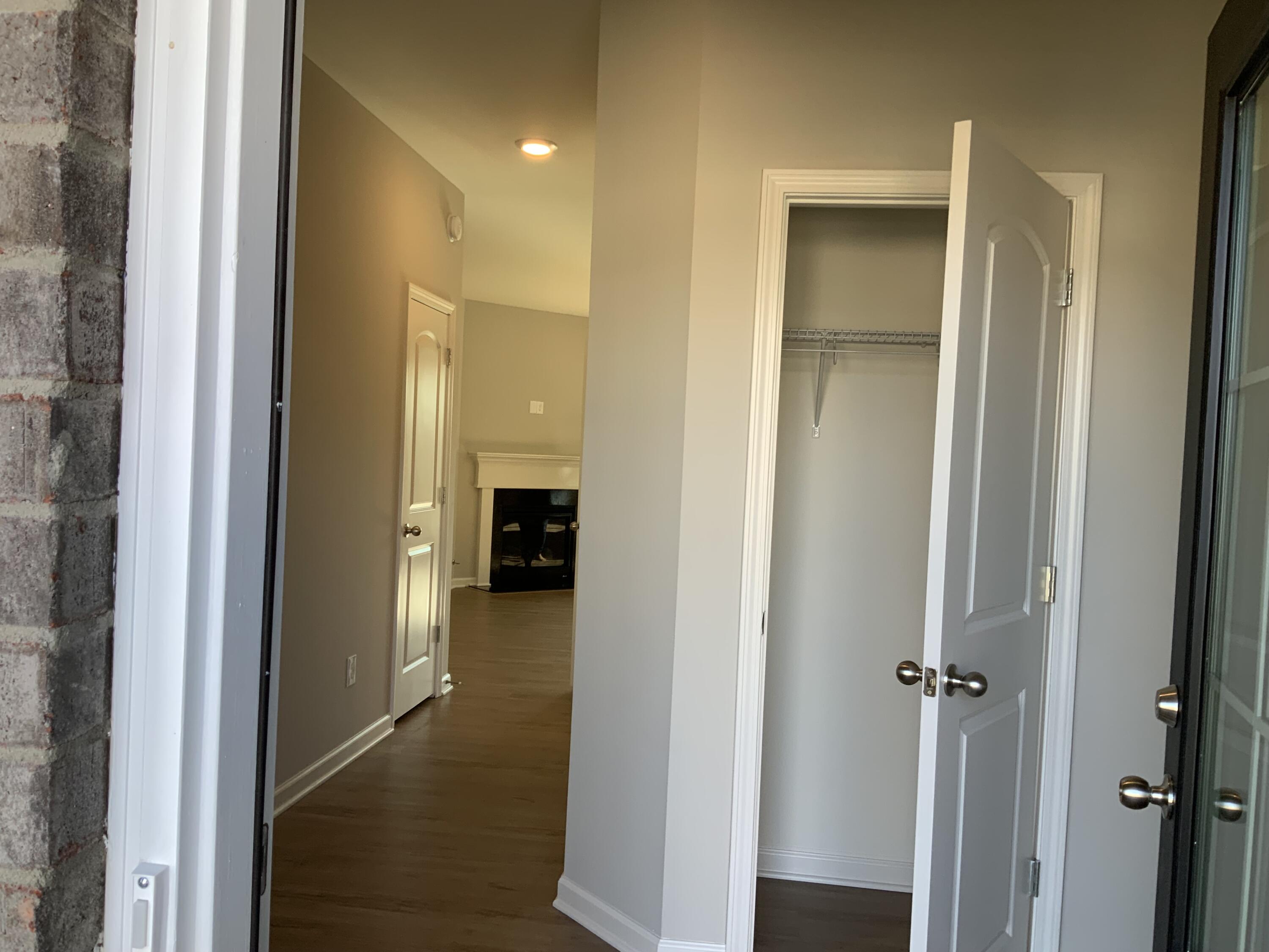 1144 Leanndra Park