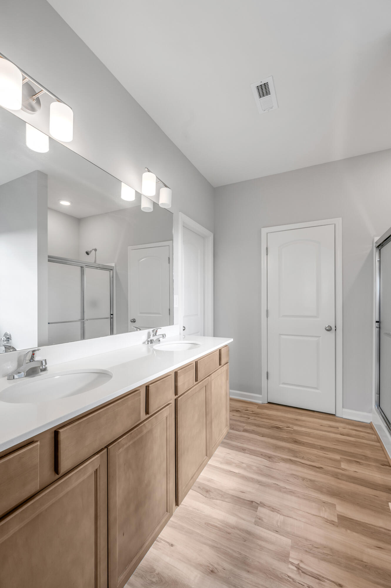 7004 Arbor Ridge Drive