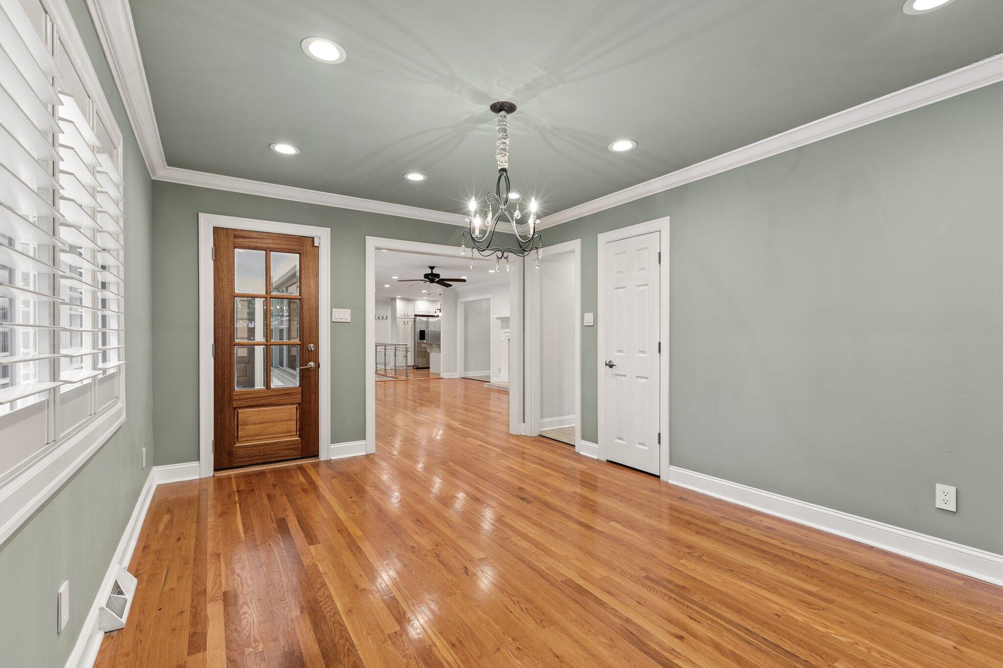 3034 Breckenwood Drive