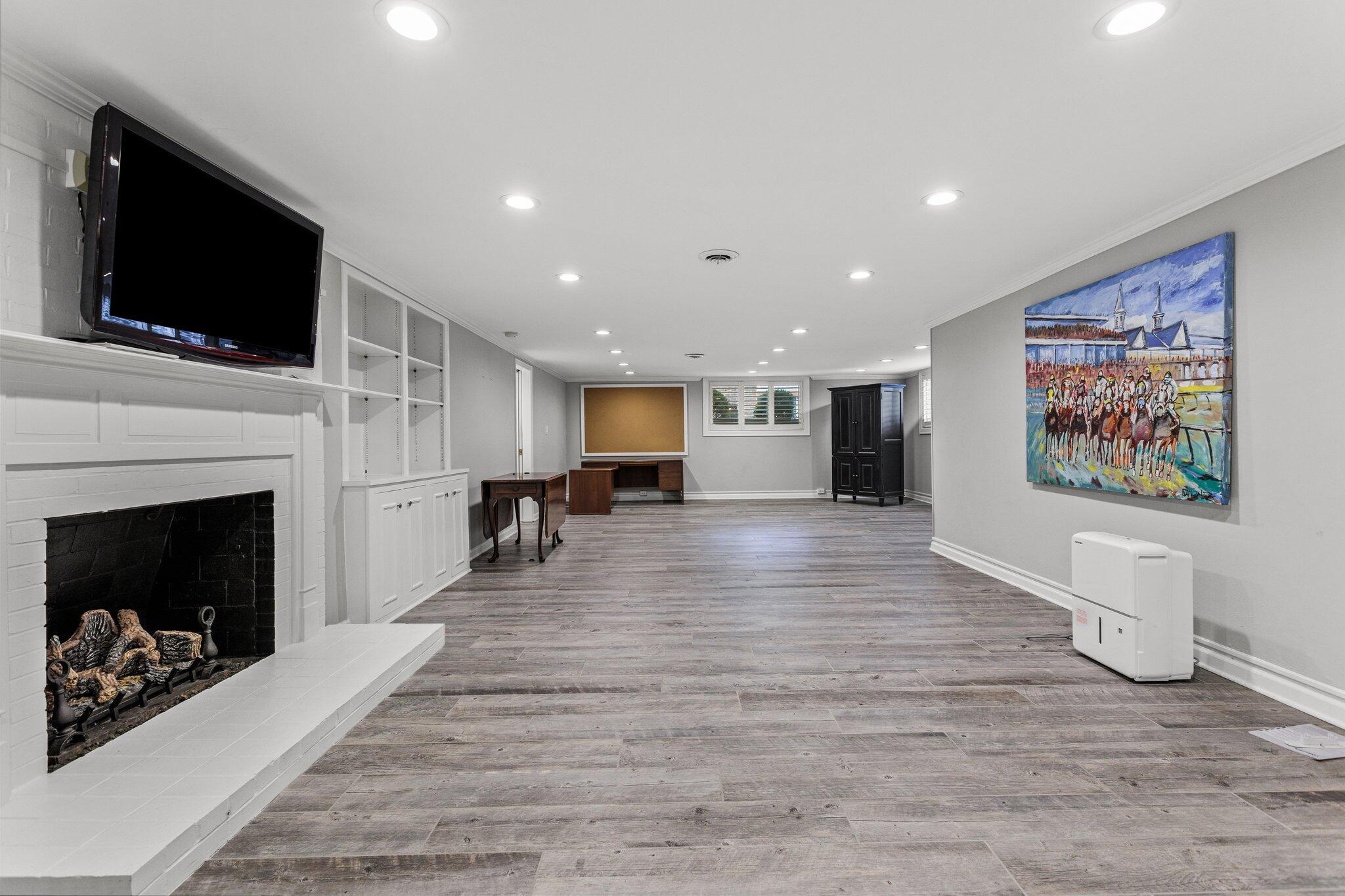 3034 Breckenwood Drive