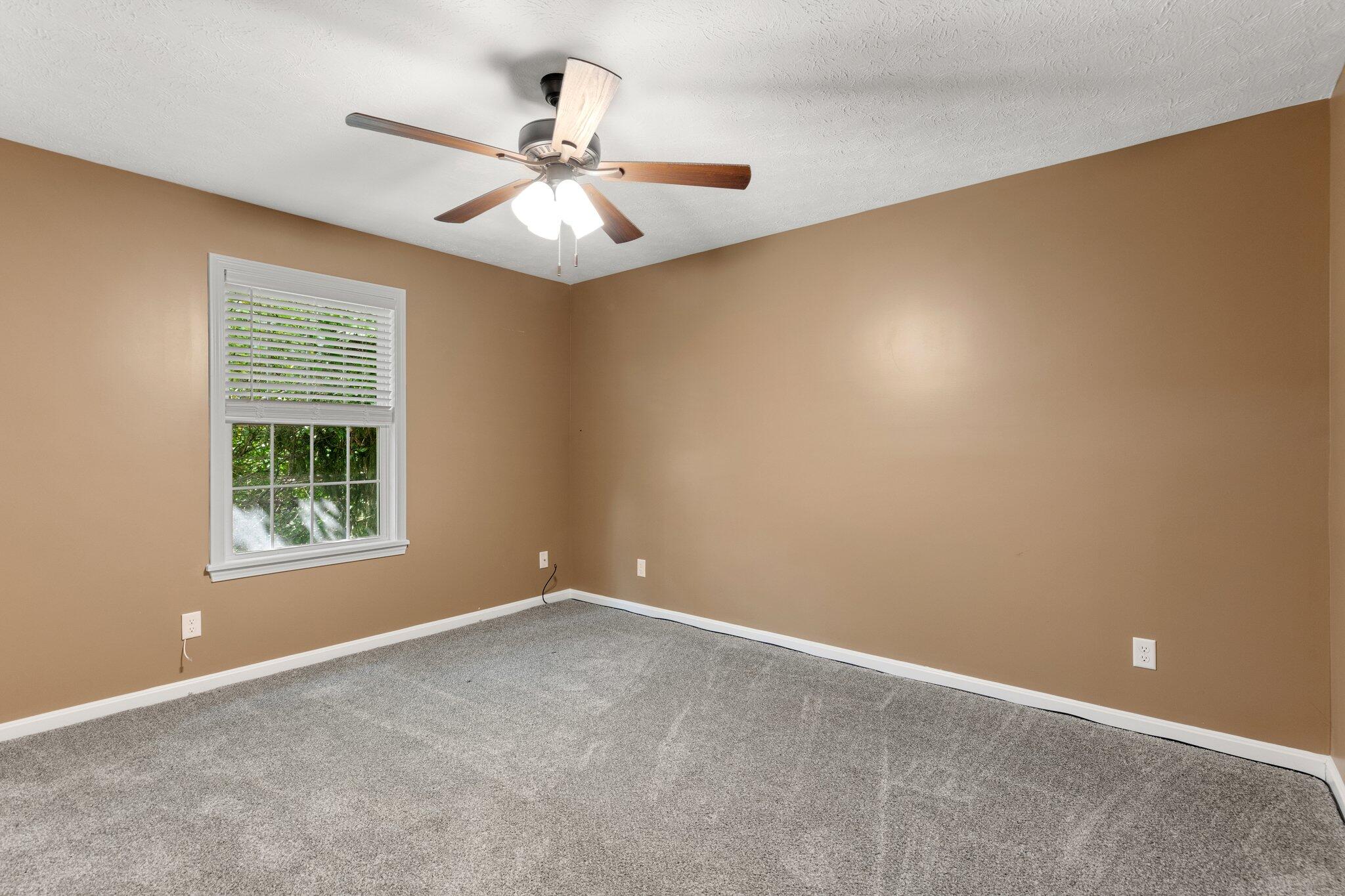 4604 Oak Pointe Drive