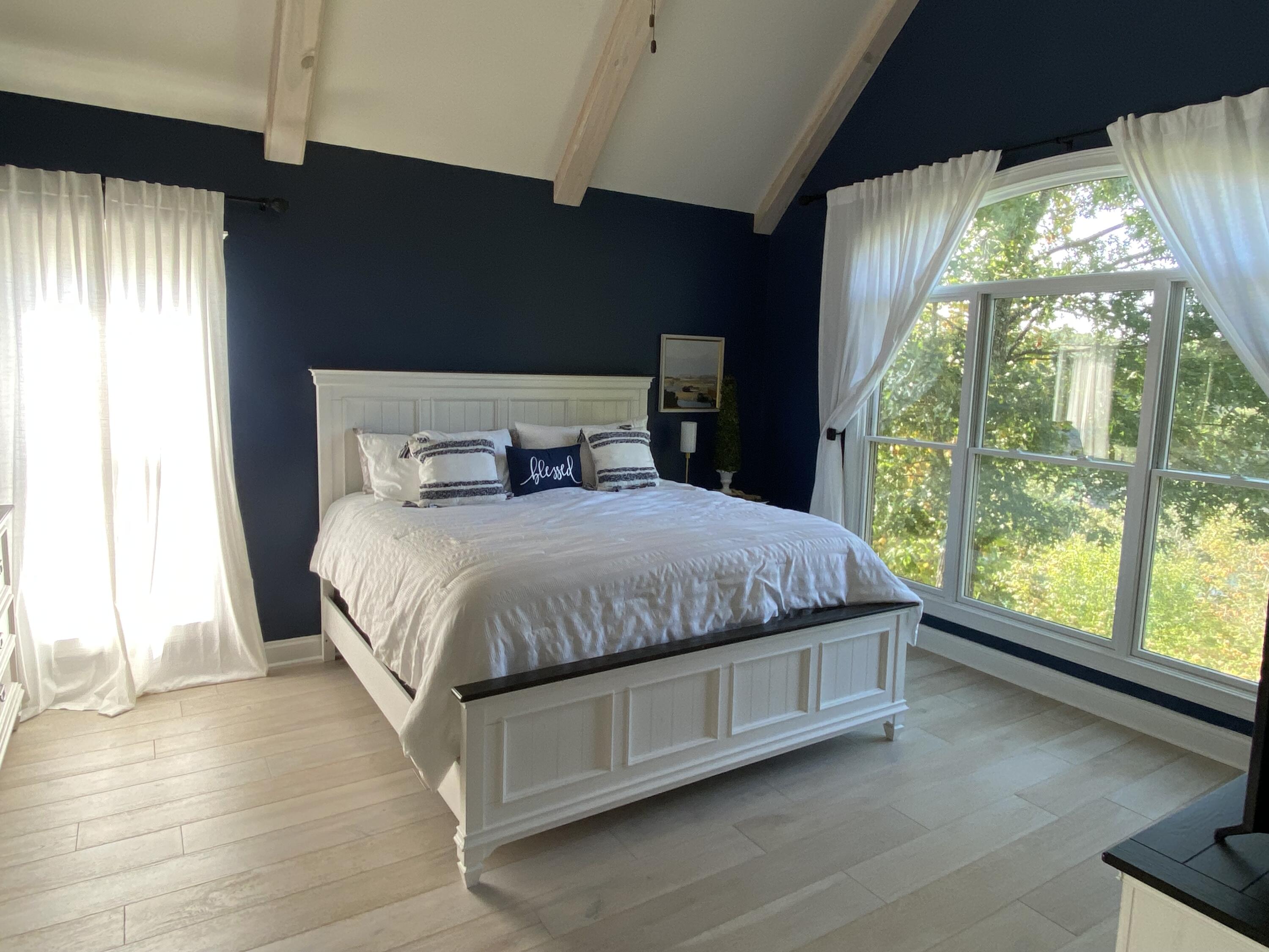 462 Water Cliff Drive