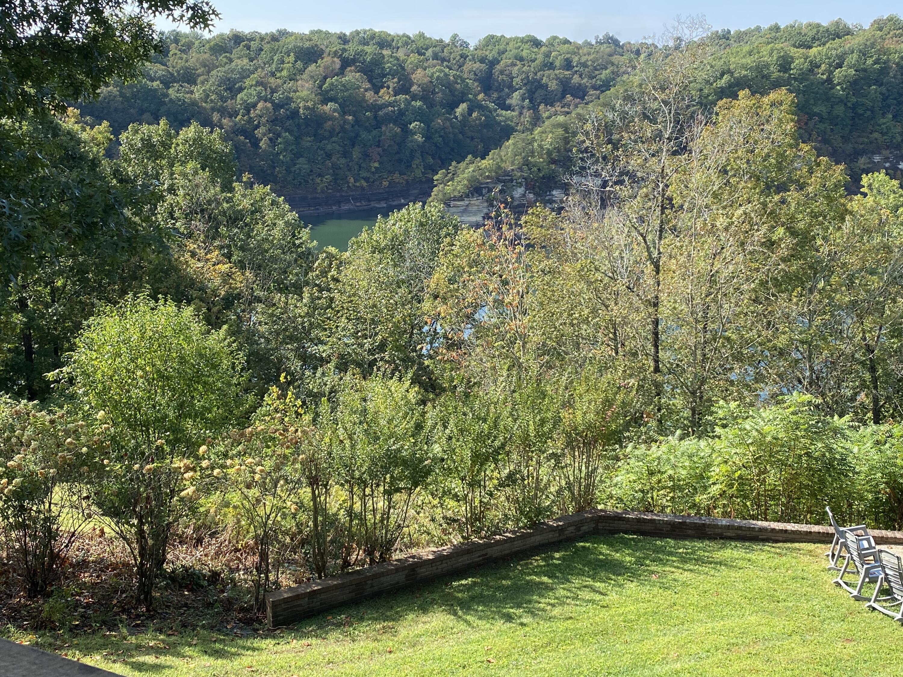 462 Water Cliff Drive