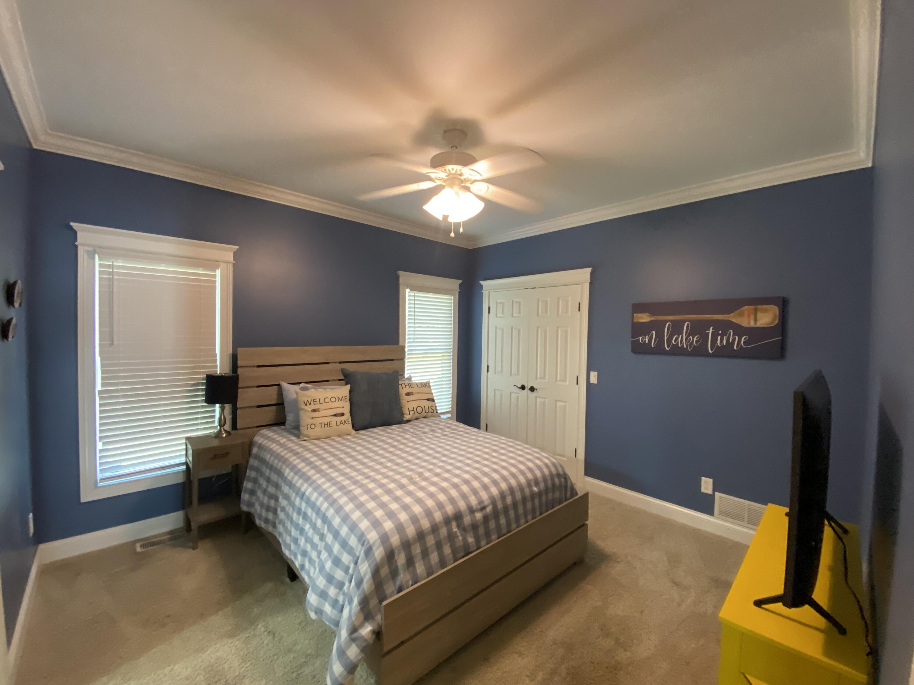 462 Water Cliff Drive