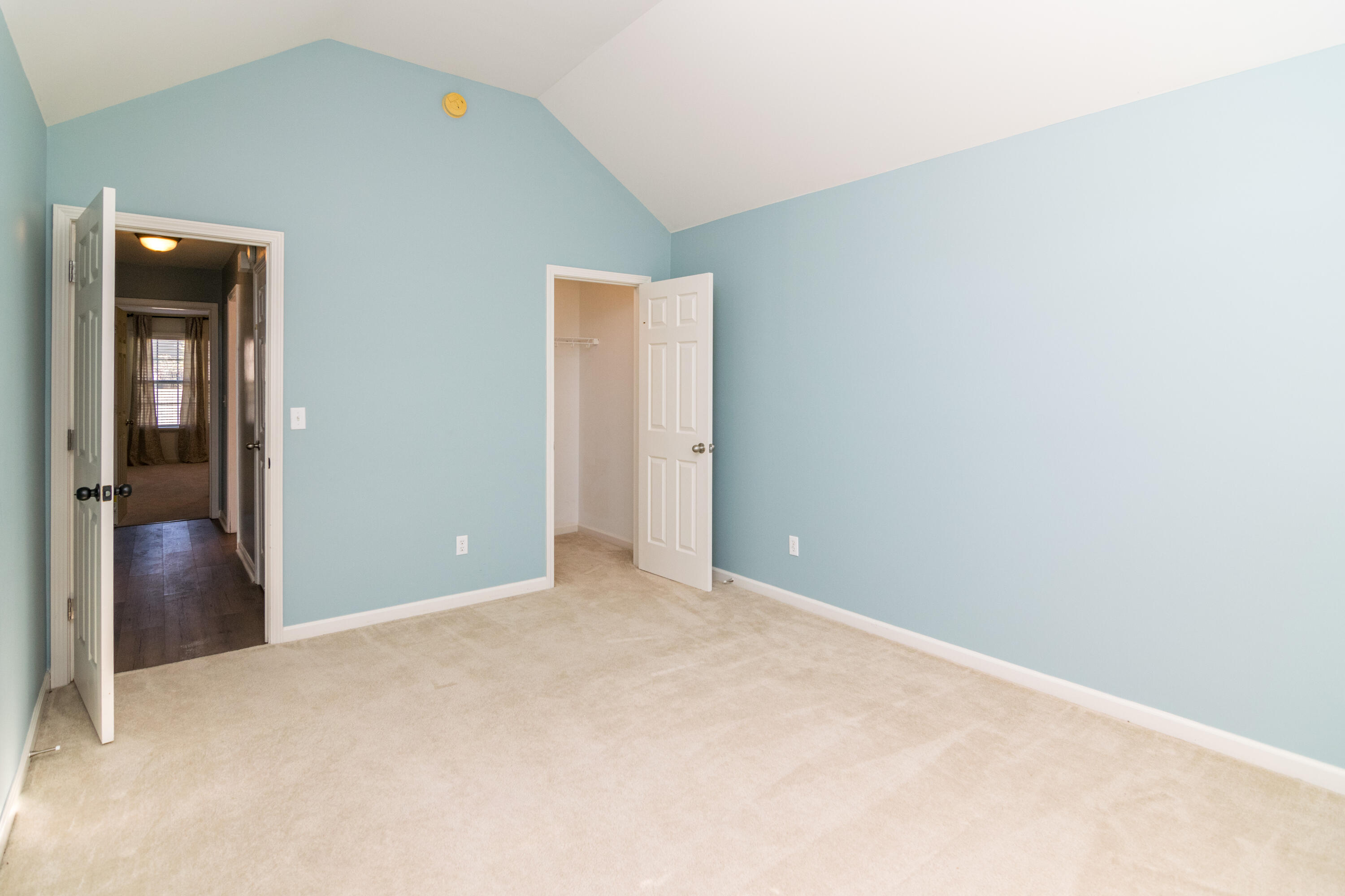 2861 Bay Colony Lane