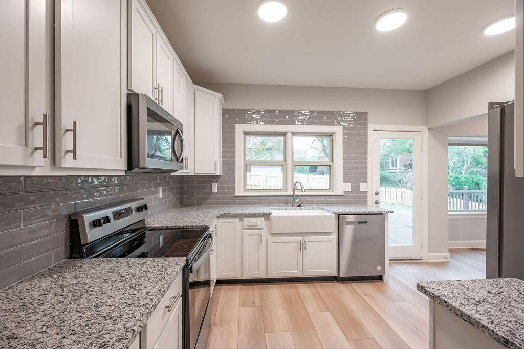 1074 Rockbridge Road