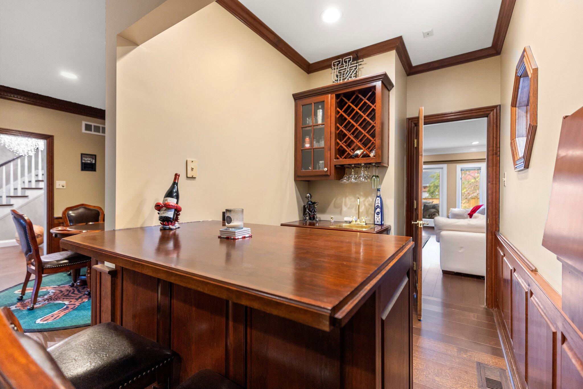 4801 Waterside Drive