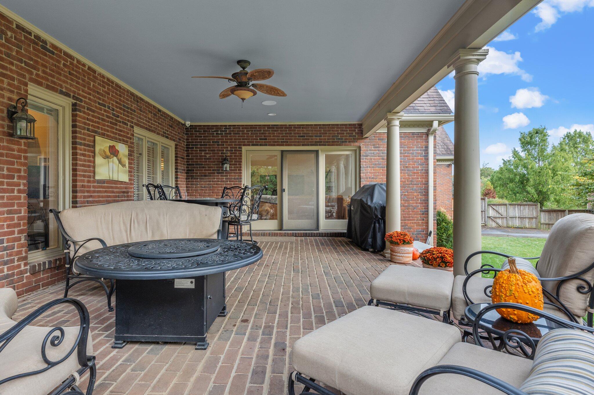 4801 Waterside Drive