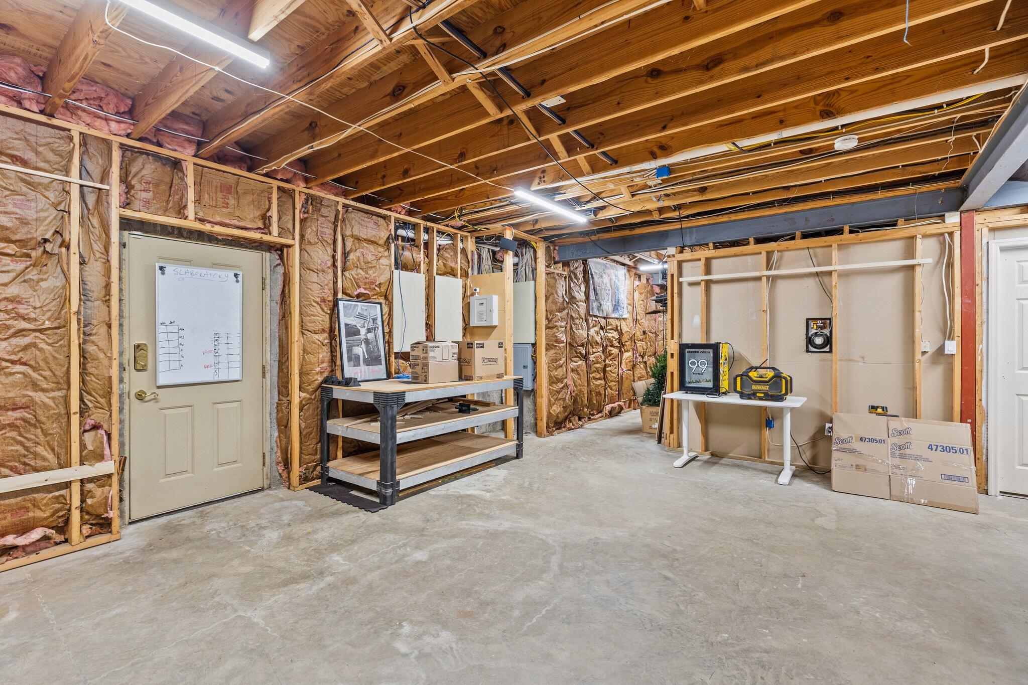 4801 Waterside Drive