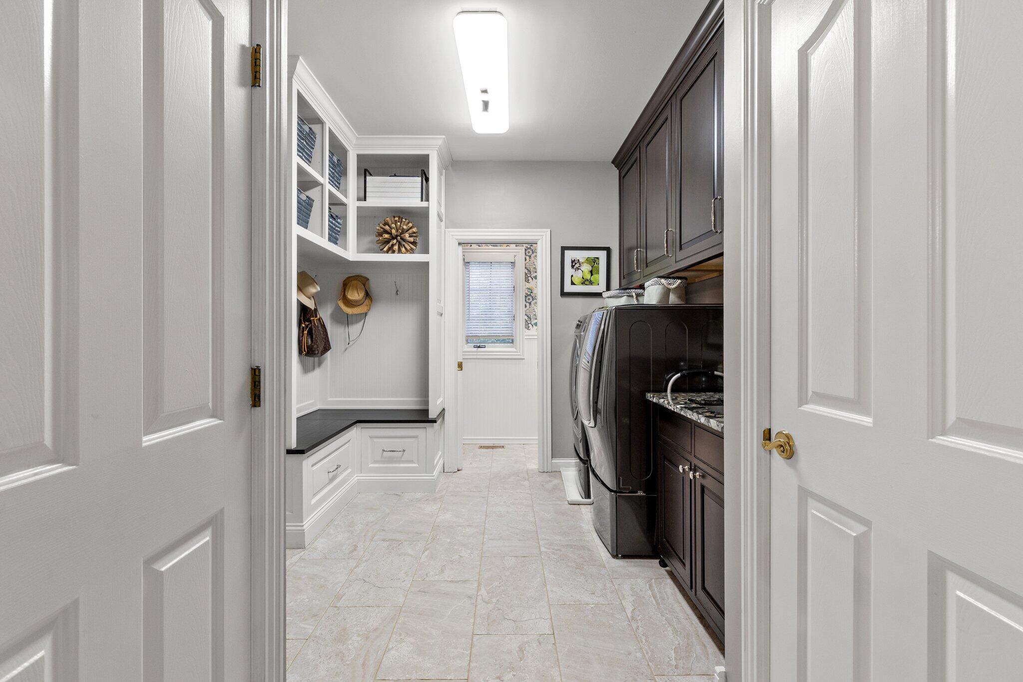 4801 Waterside Drive