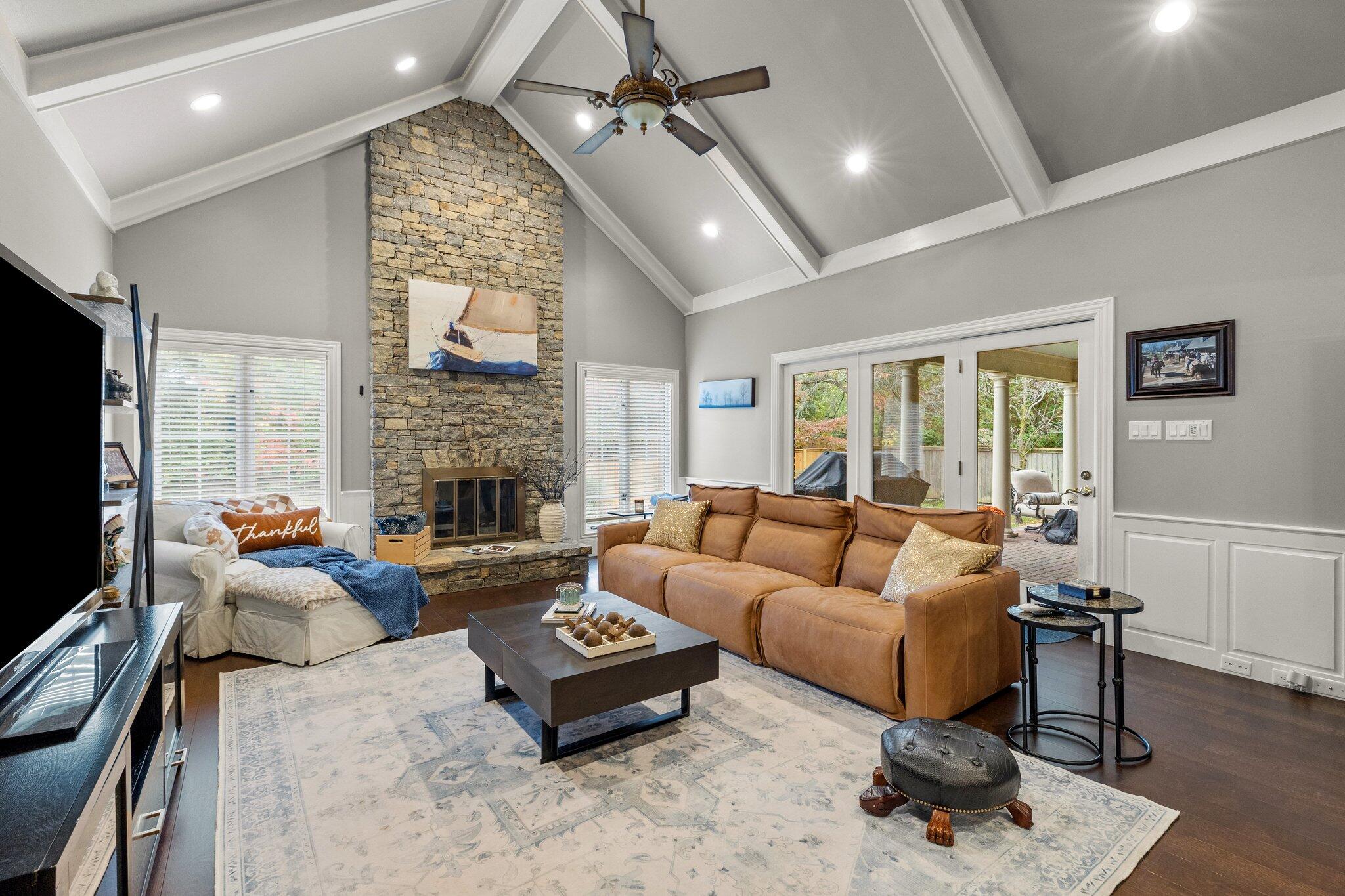 4801 Waterside Drive