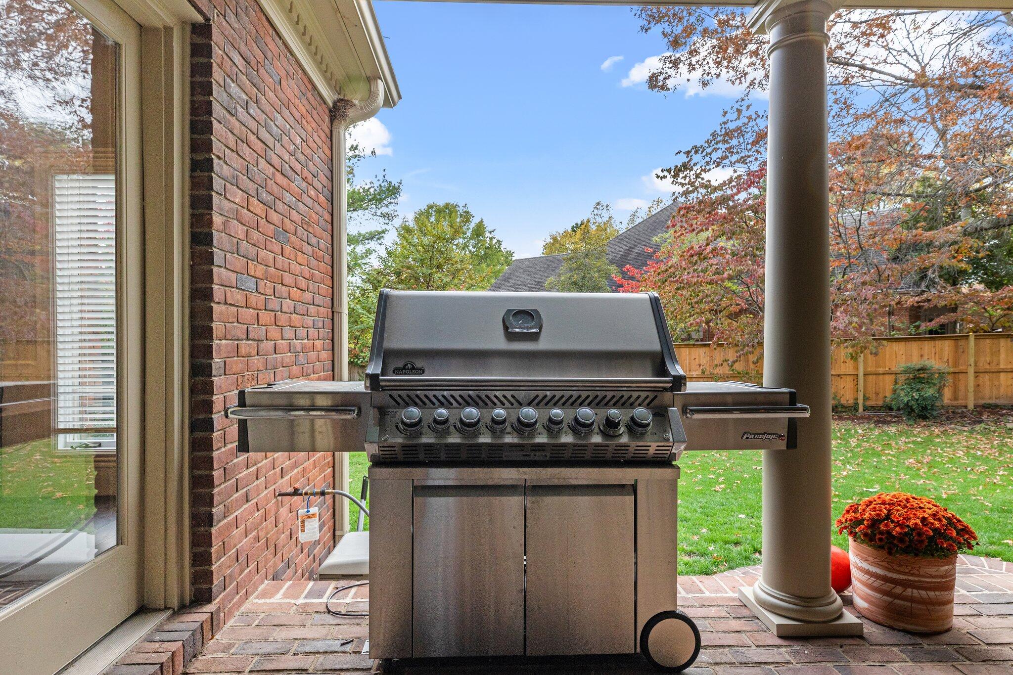 4801 Waterside Drive