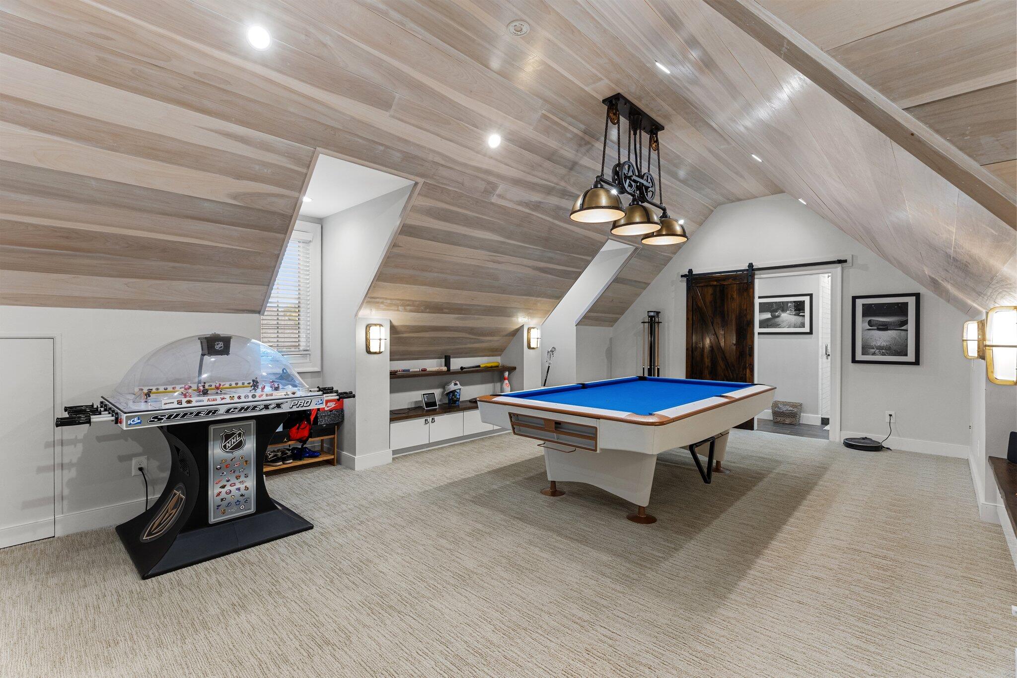 4801 Waterside Drive