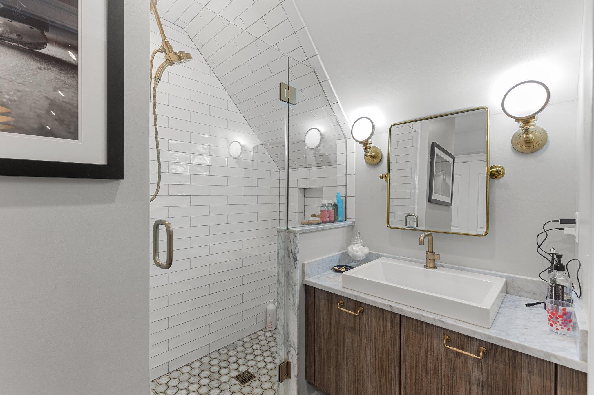 4801 Waterside Drive