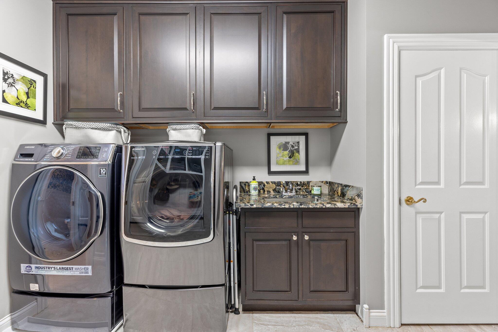 4801 Waterside Drive