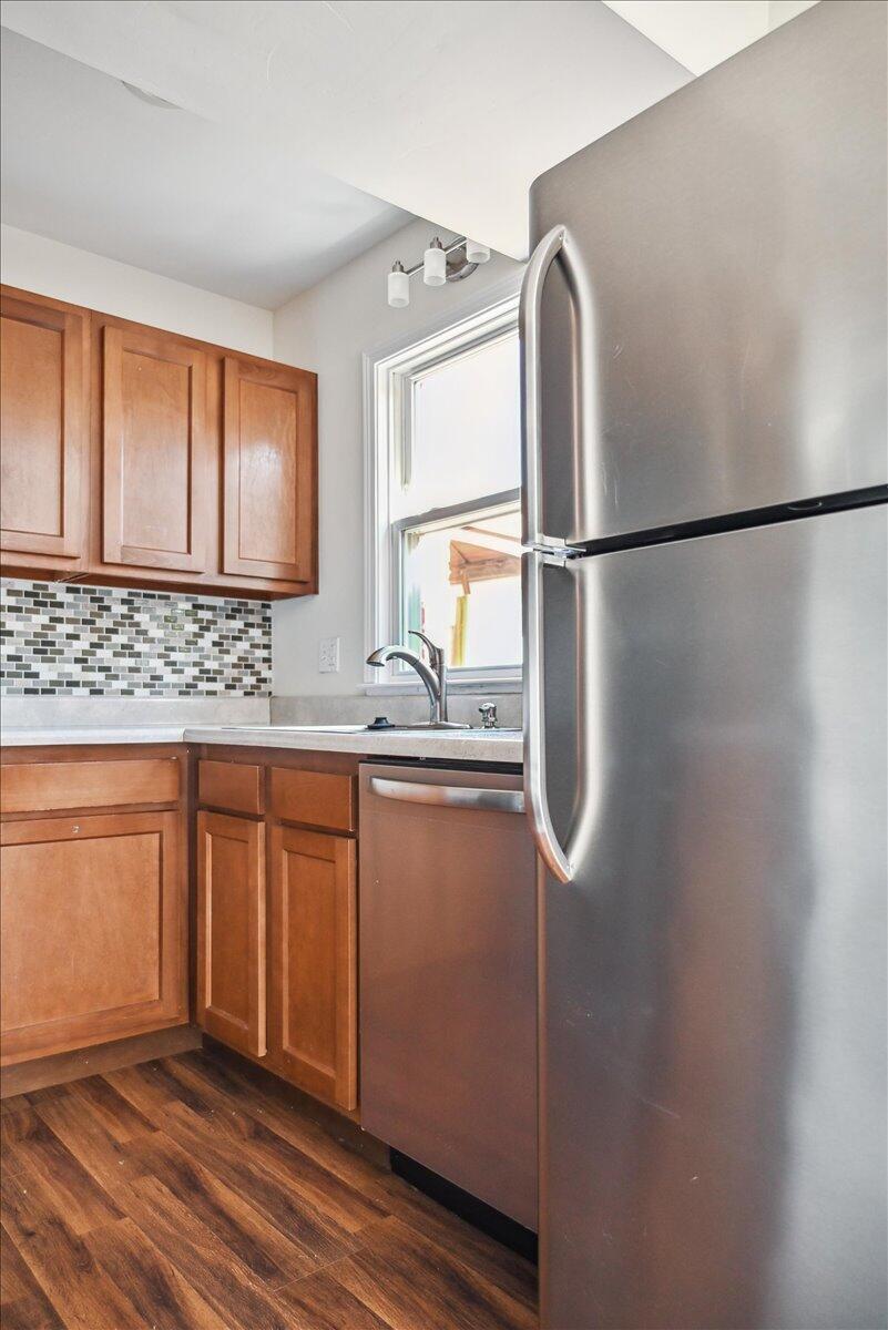 3530 Sutherland Drive