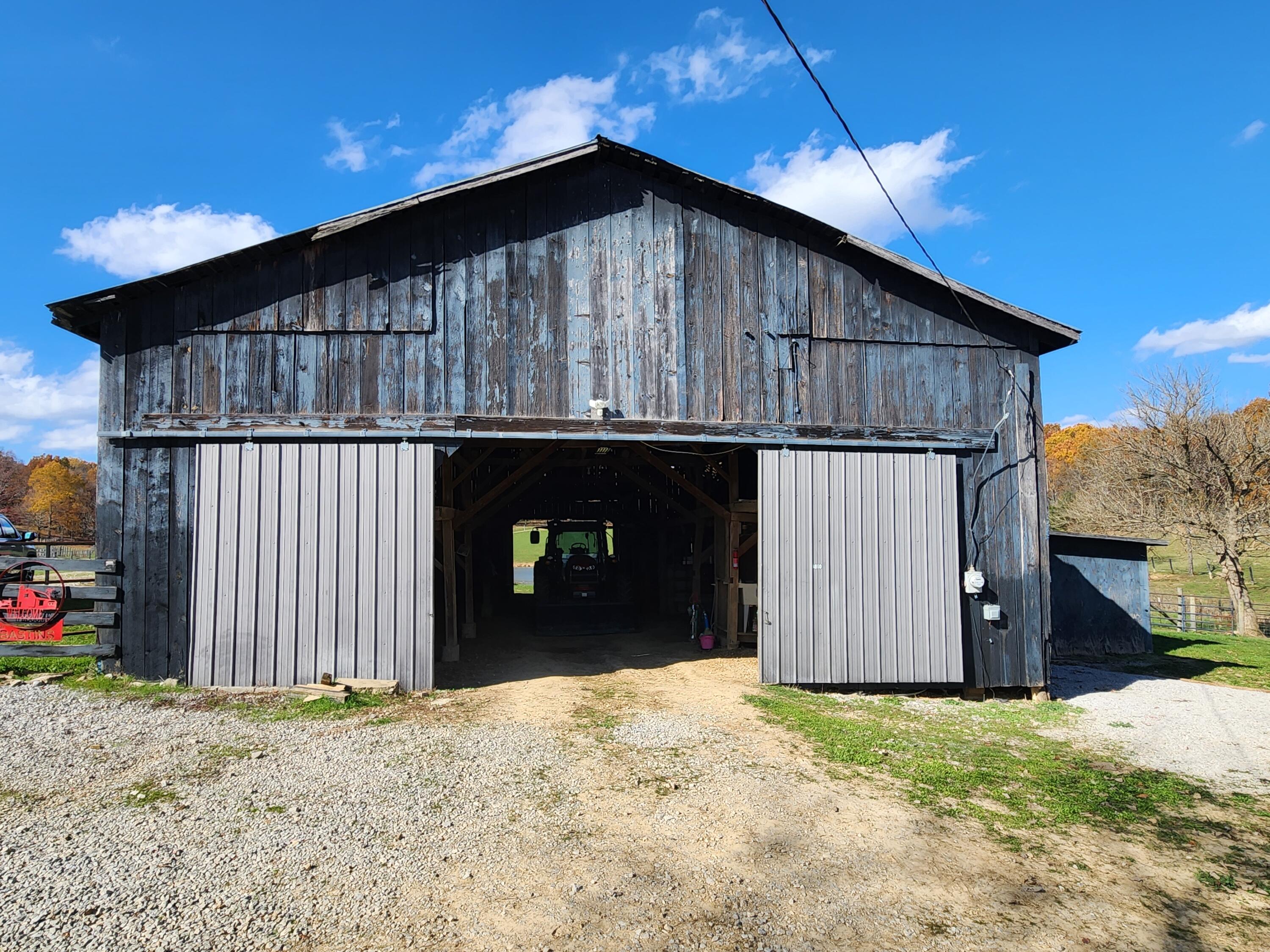 1810 Twin Creek Road