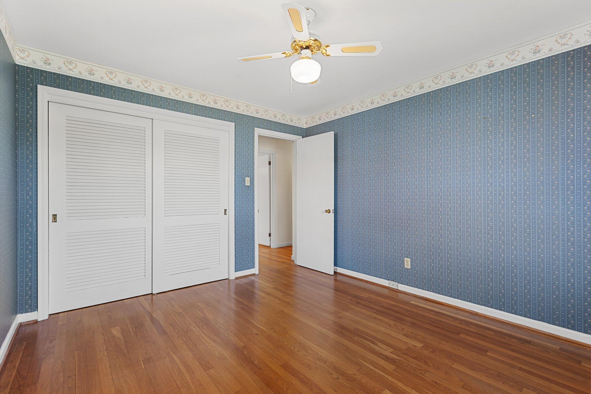 2042 Old Nassau Road