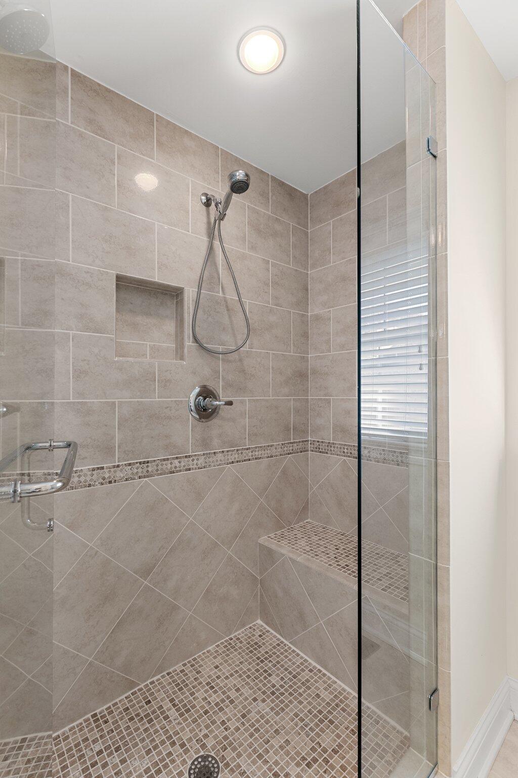 2042 Old Nassau Road