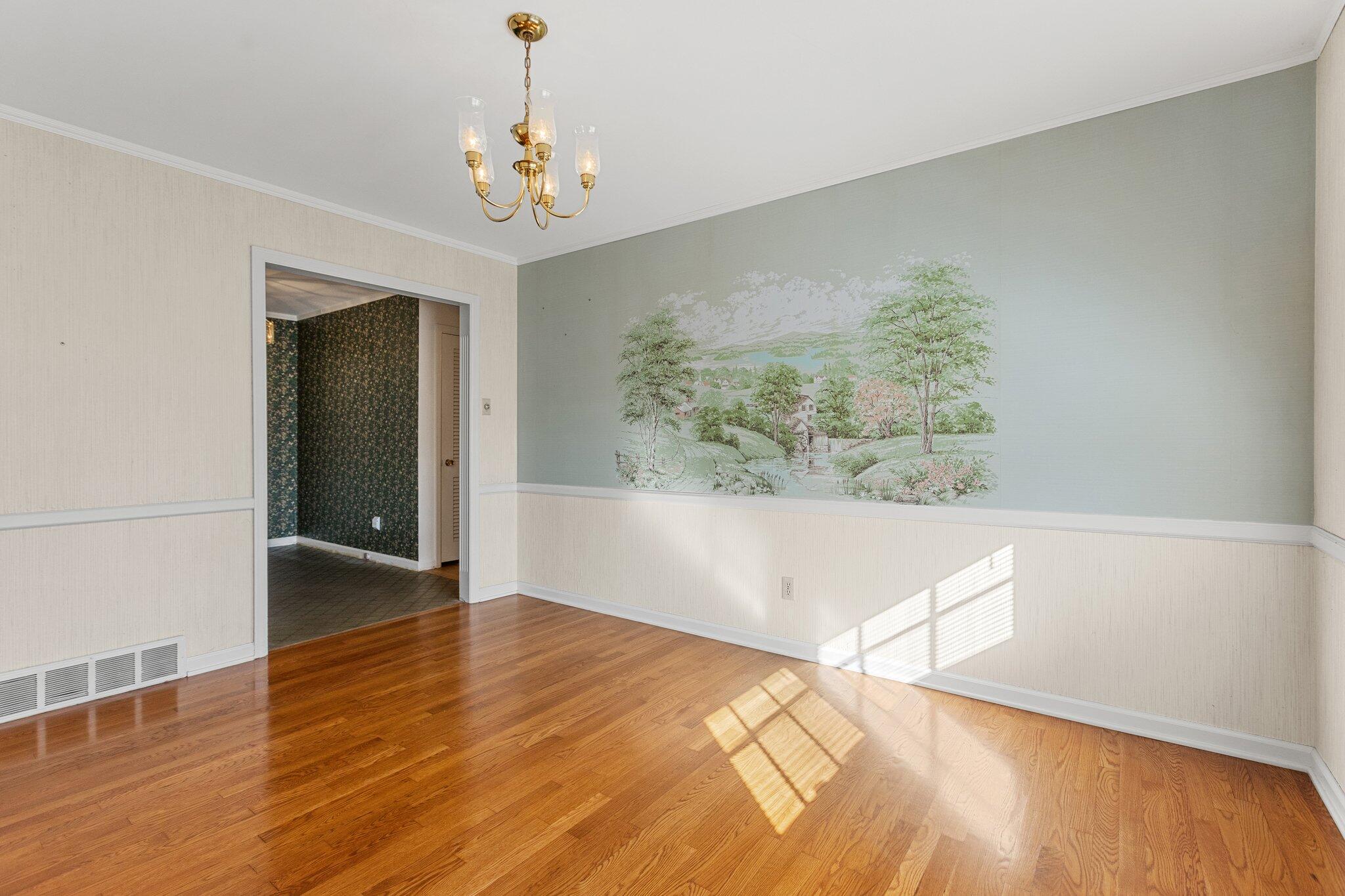 2042 Old Nassau Road