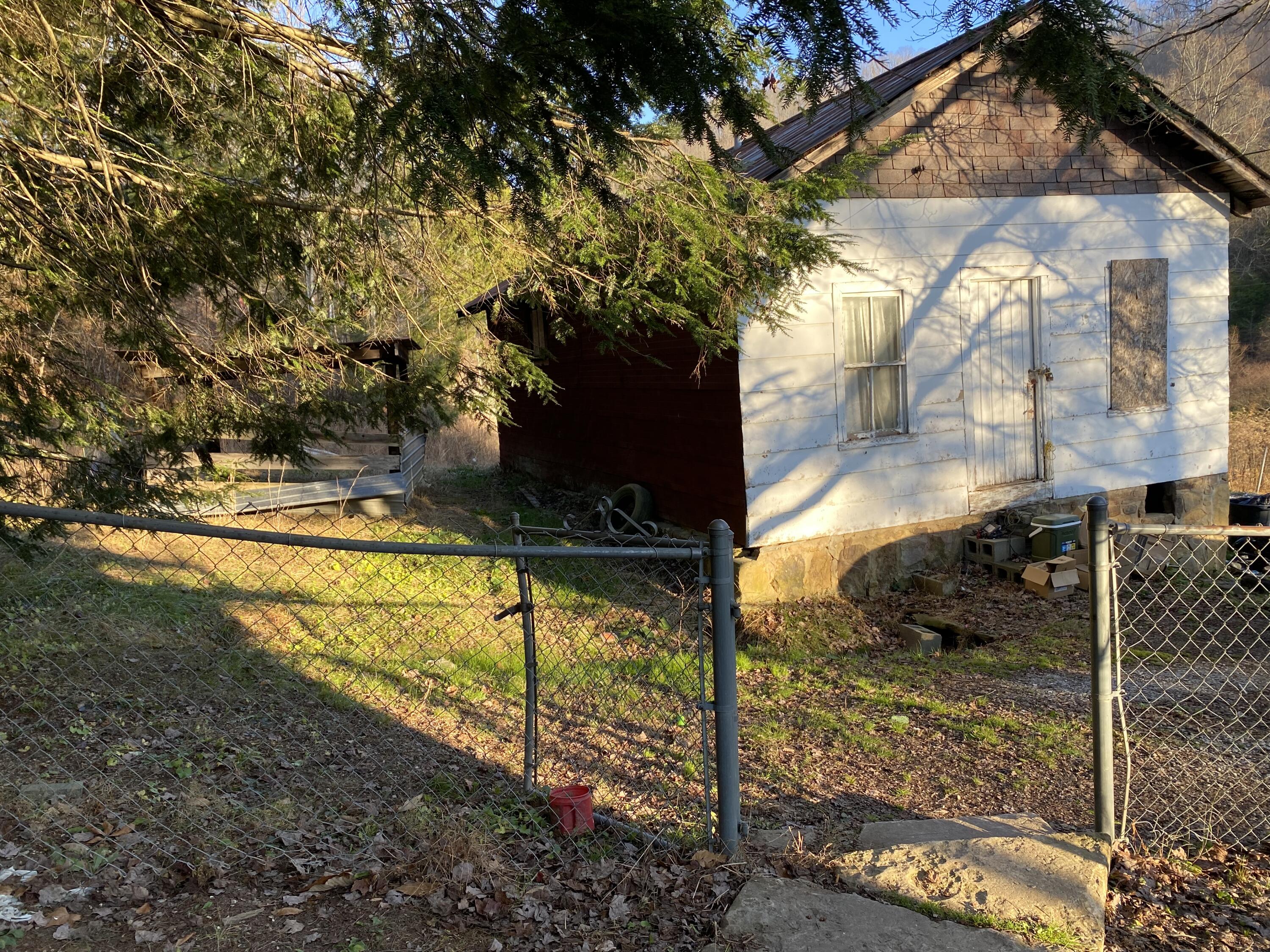 101 Doe Gap Branch Road