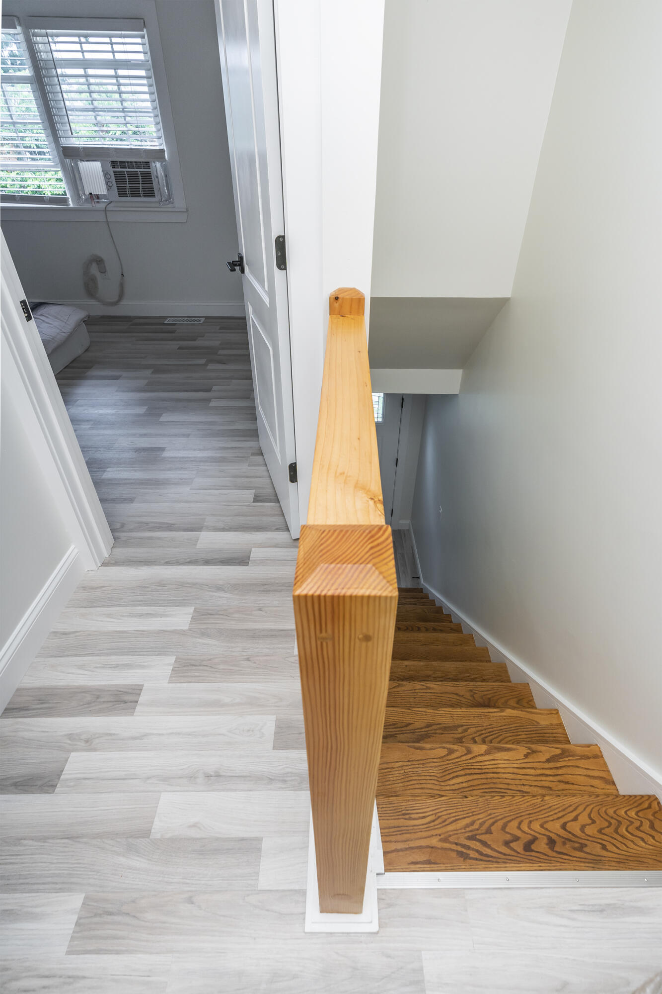 305 Lake Street Unit: 16