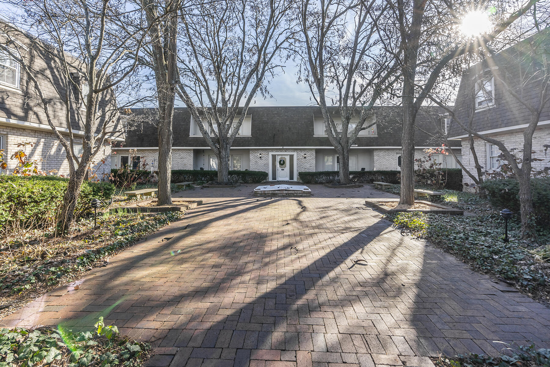 840 Malabu Drive Unit: 103