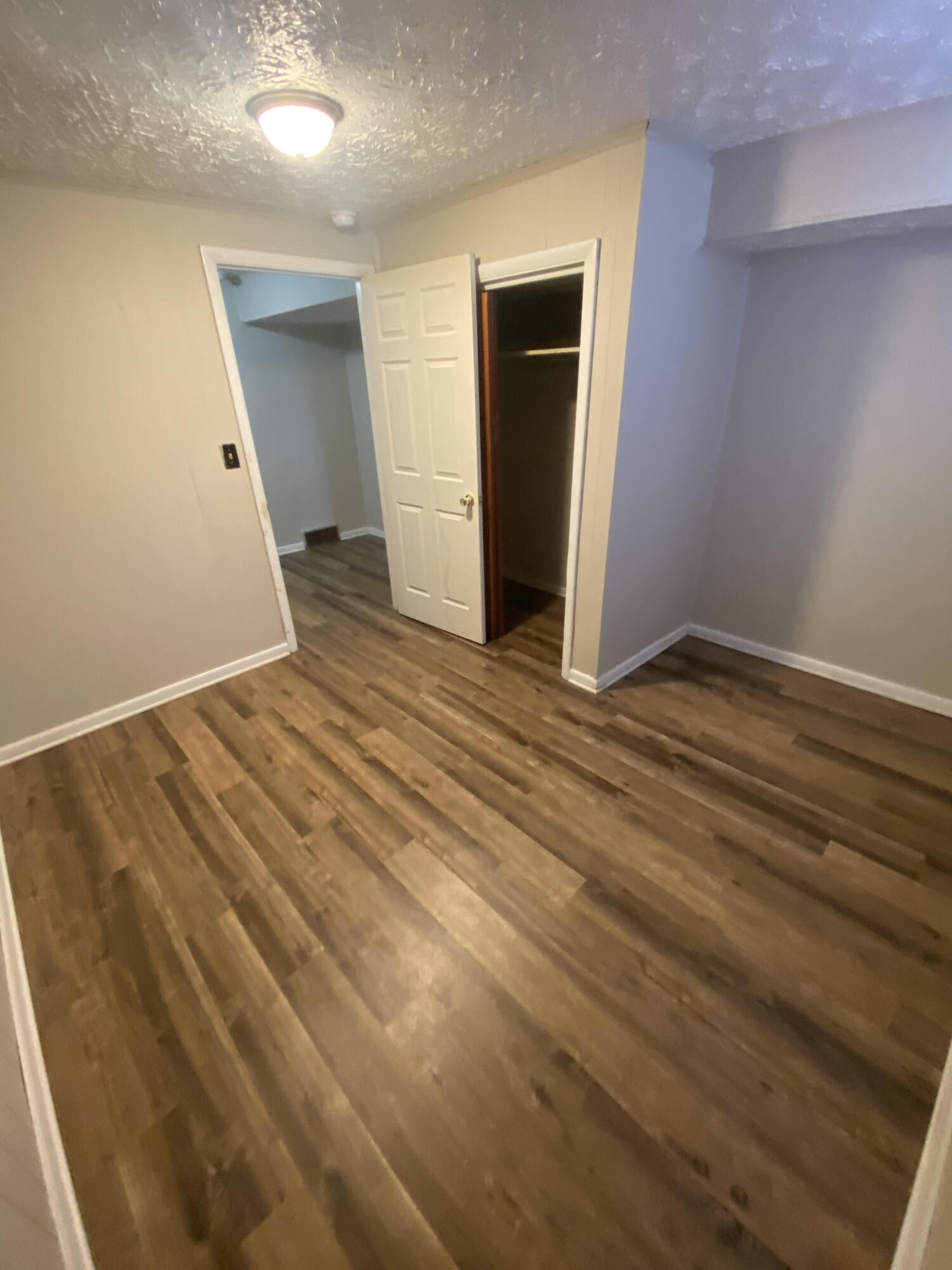 1725 Scarborough Court