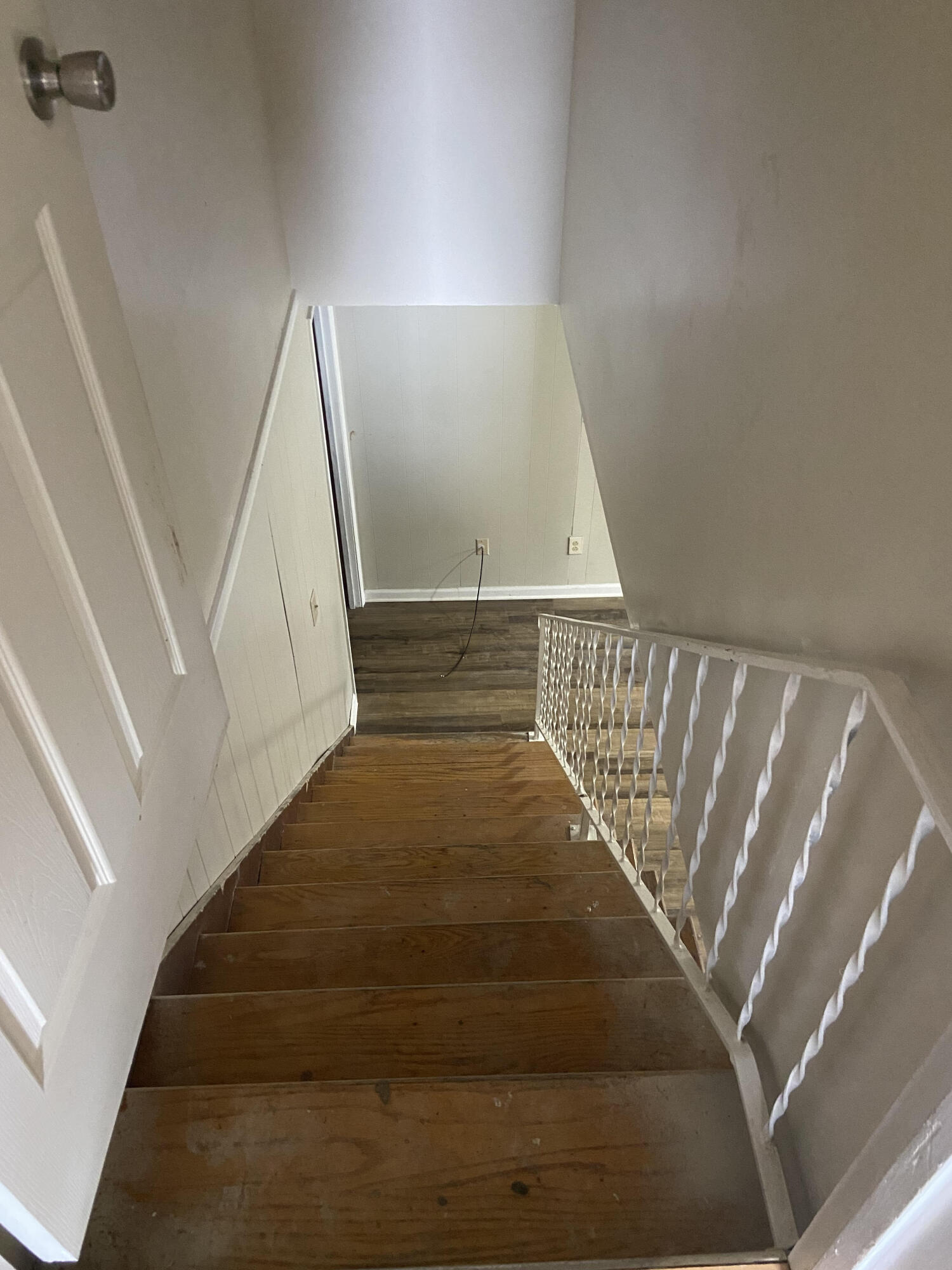 1725 Scarborough Court