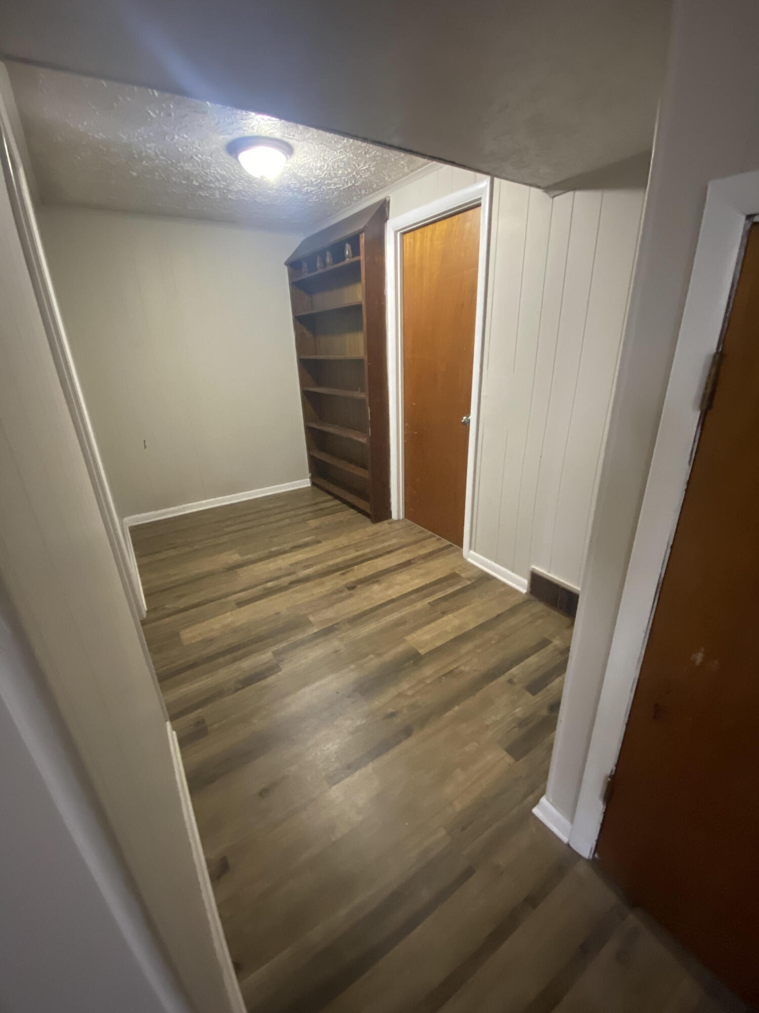 1725 Scarborough Court