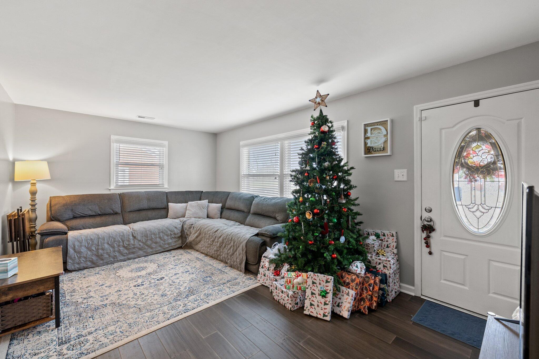 612 Parkside Drive Drive