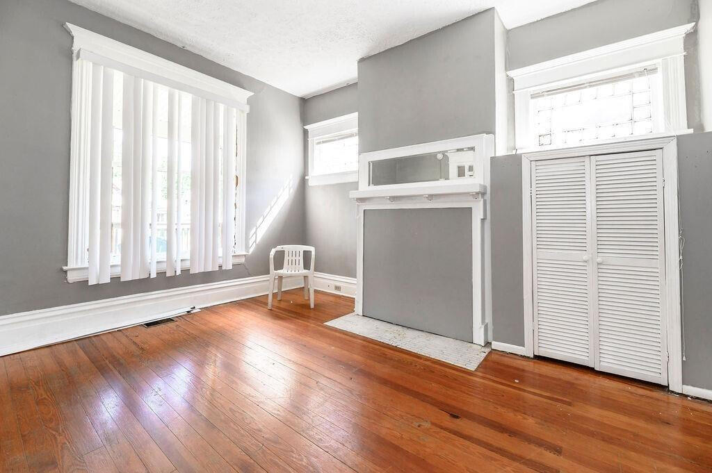 348 Woodland Avenue Unit: 1