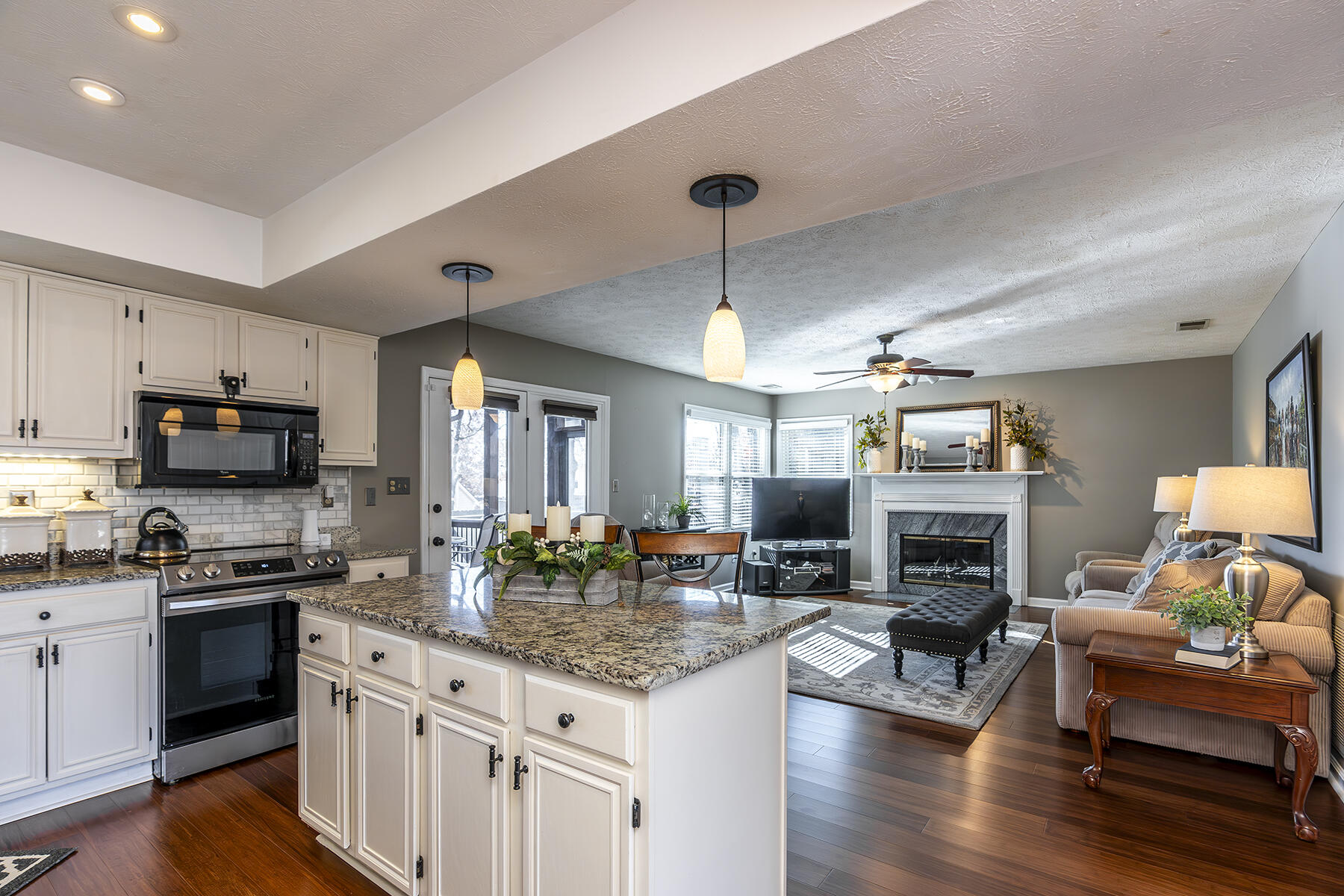 4661 Fieldmoor Drive