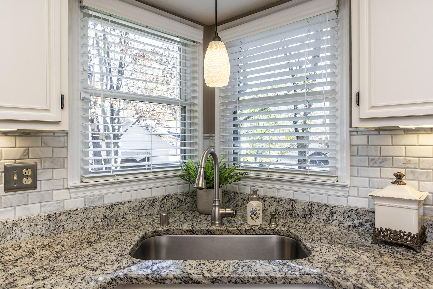 4661 Fieldmoor Drive