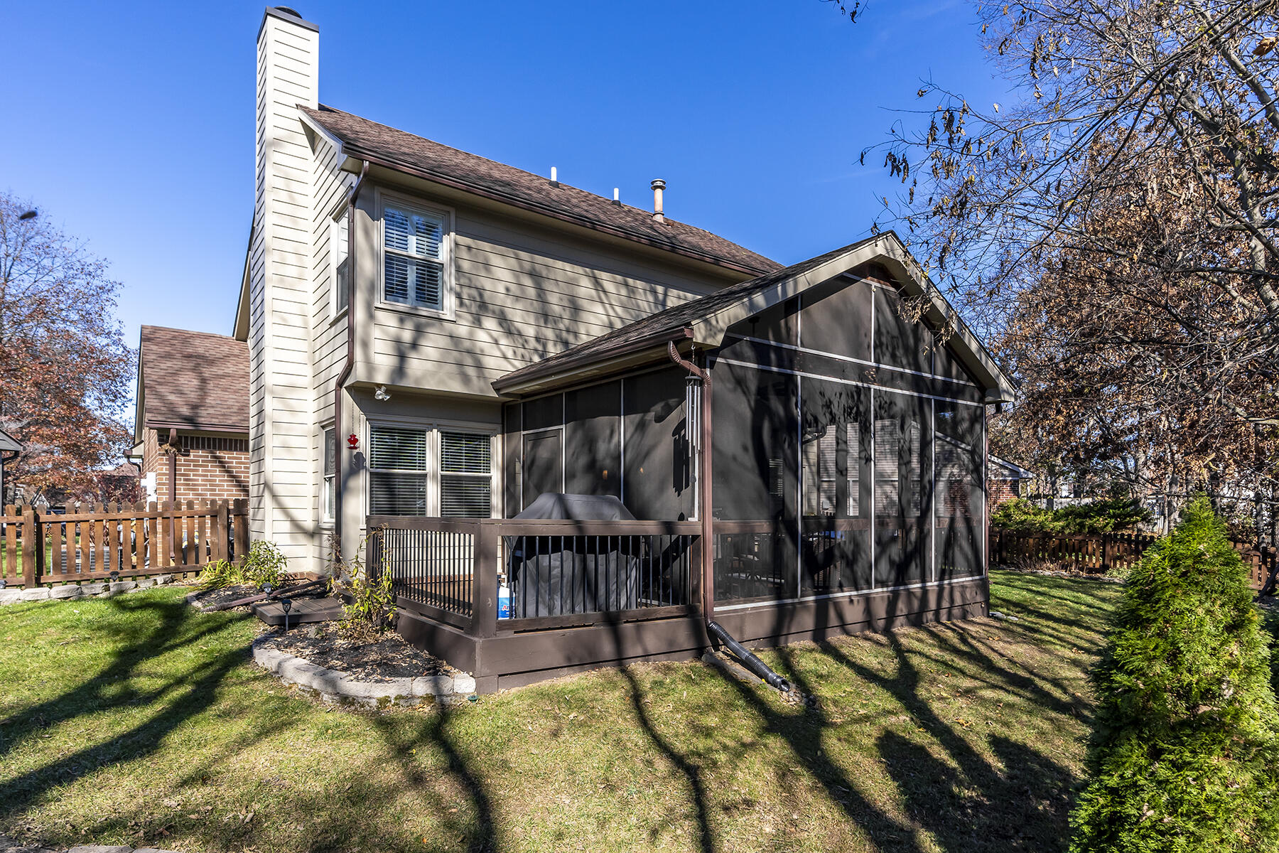 4661 Fieldmoor Drive