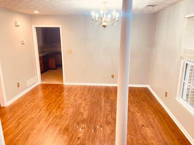 3820 Scarlet Oak Lane