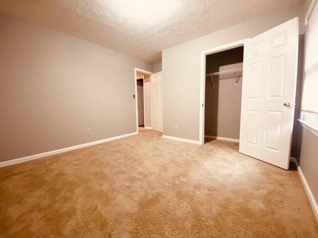 3820 Scarlet Oak Lane