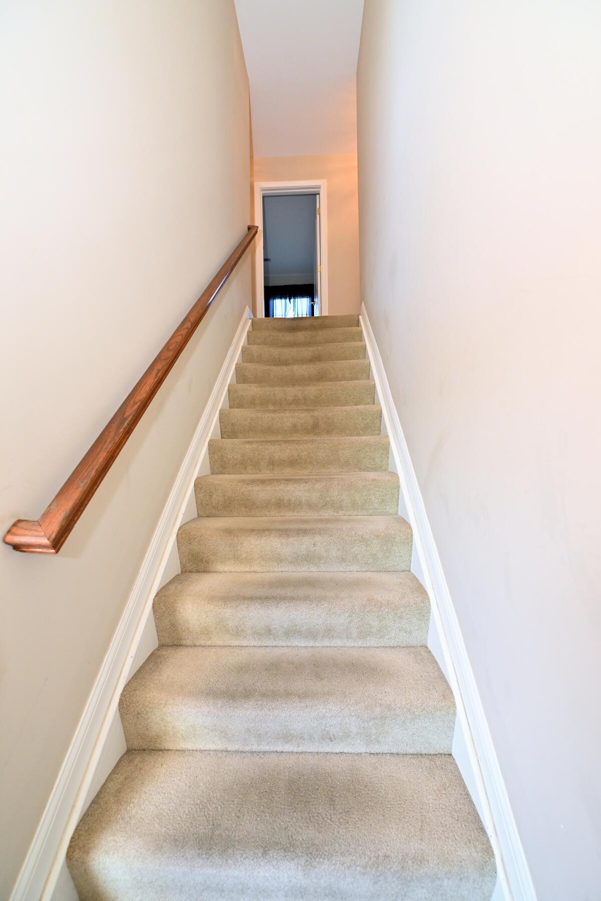 106 Raes Creek Court